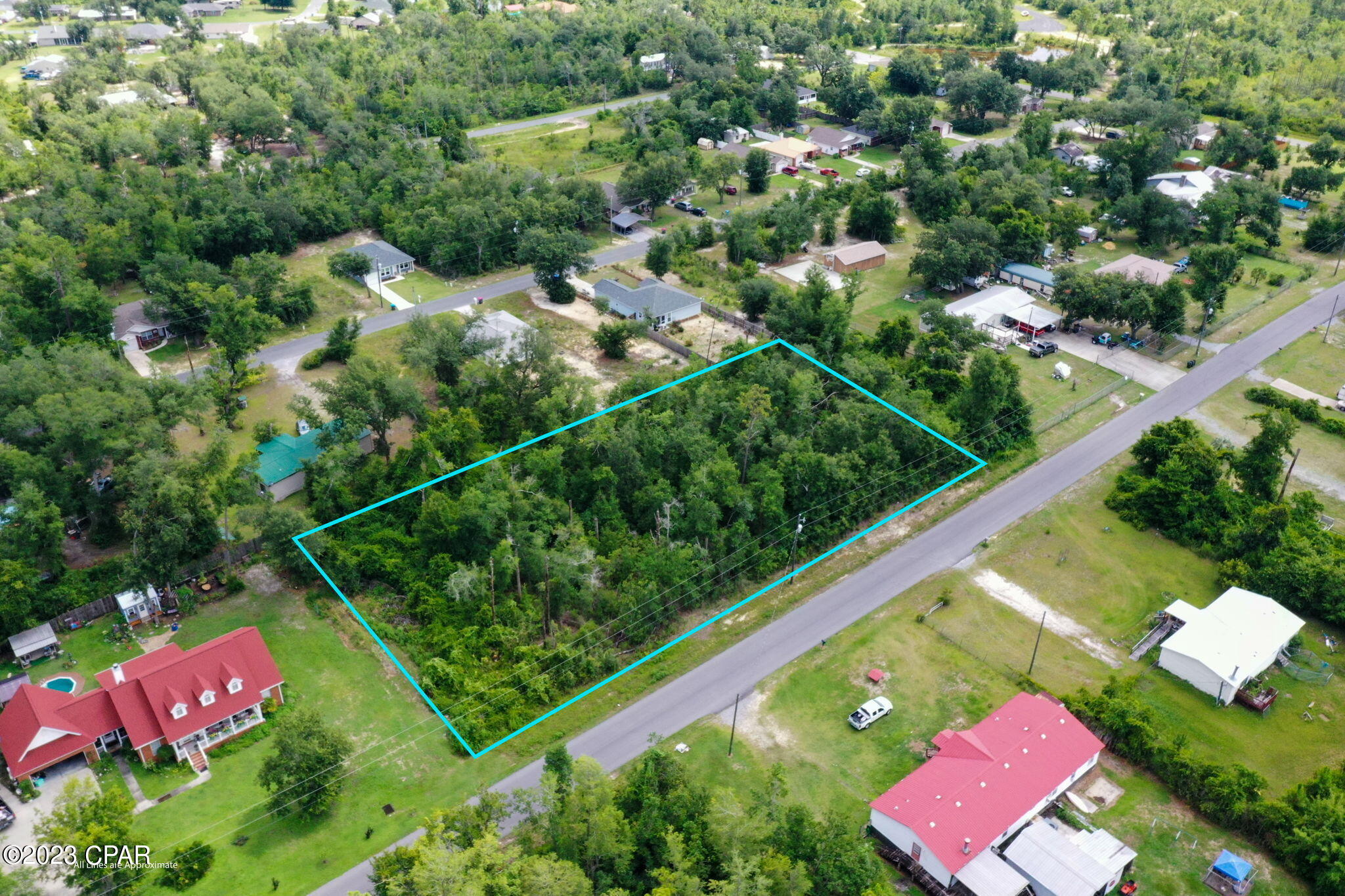 Check out this opportunity to own a beautiful 1-acre wooded lot in close proximity to Deer Point Lake! This parcel boasts a perfect balance of seclusion and convenience. With the absence of an HOA you have the freedom to envision and create your dream oasis. This property is situated in an X-flood zone and doesn't require flood insurance. Don't miss your chance to claim this slice of paradise—check this one out today!