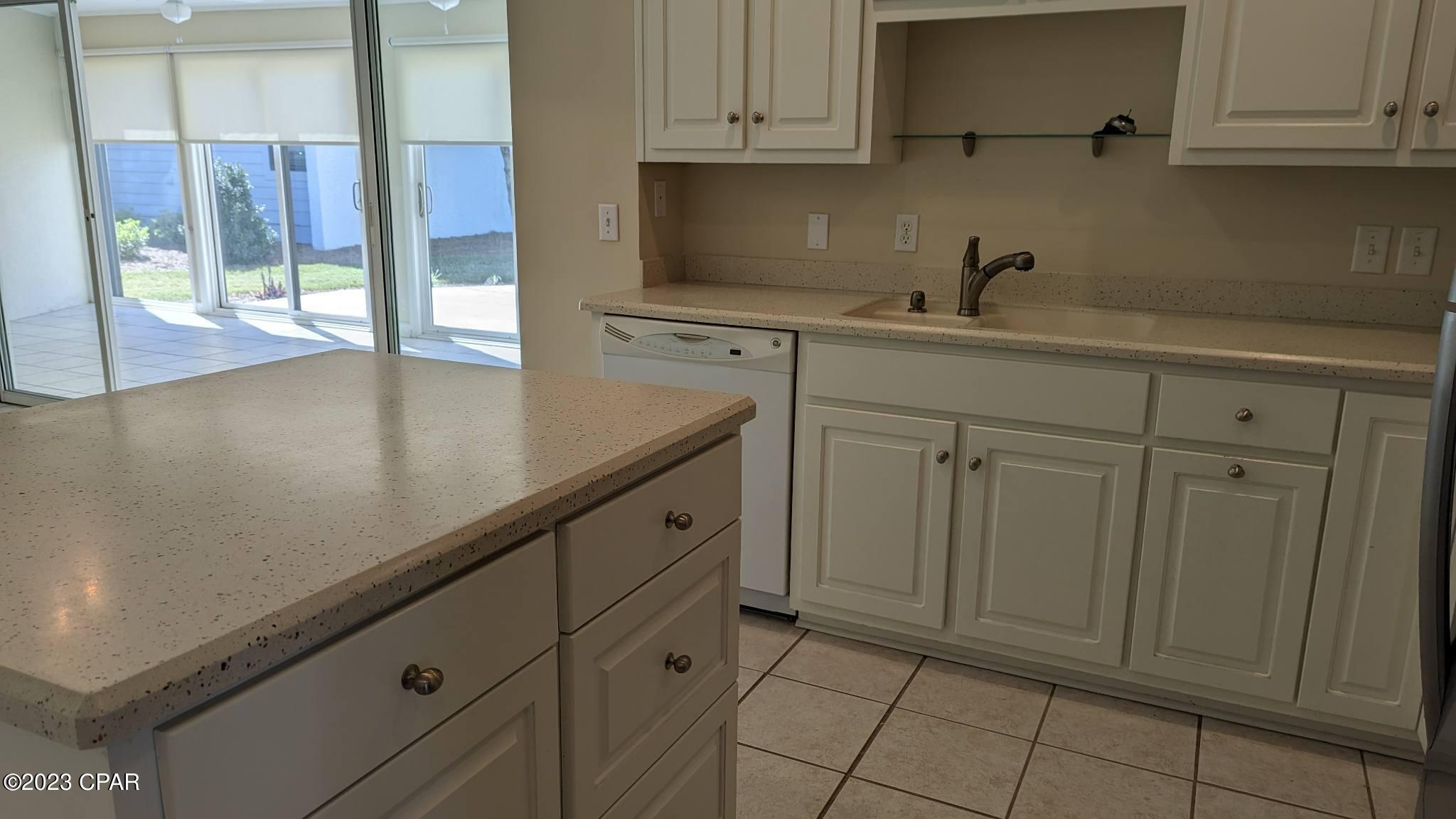 Bay Point Harbour Villas - Residential