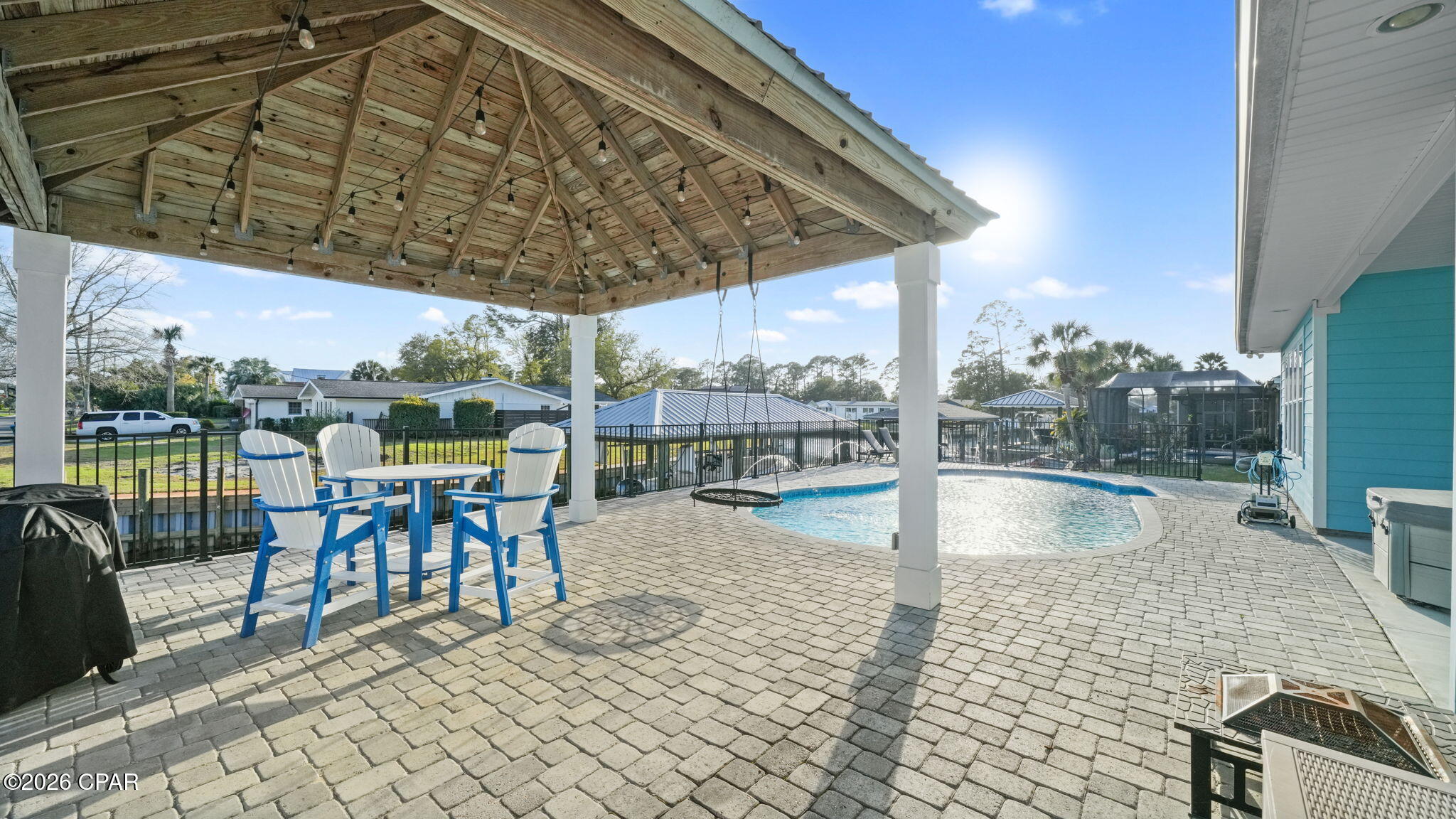 Dolphin Bay - Residential