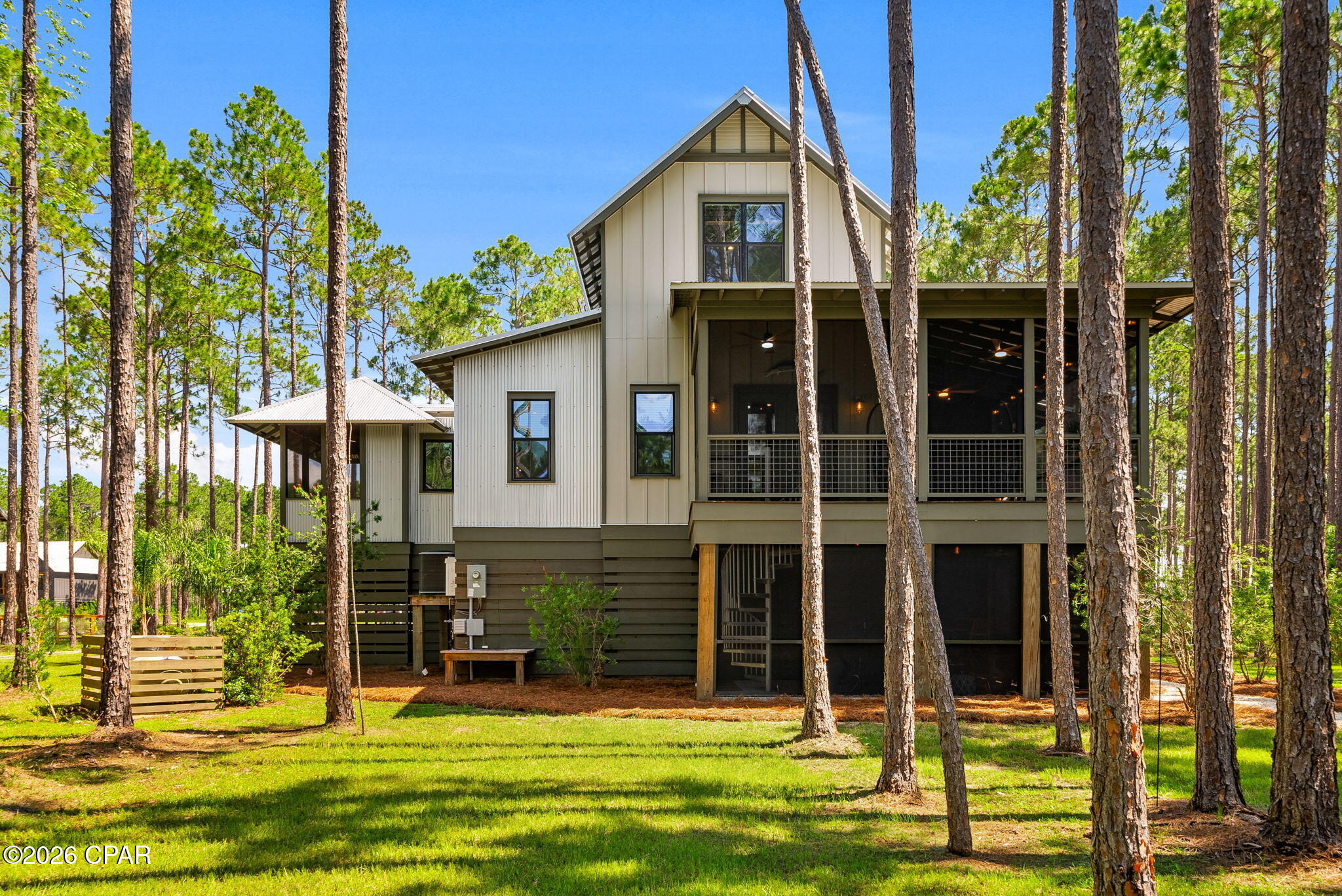 Rivercamps On Crooked Creek - Residential