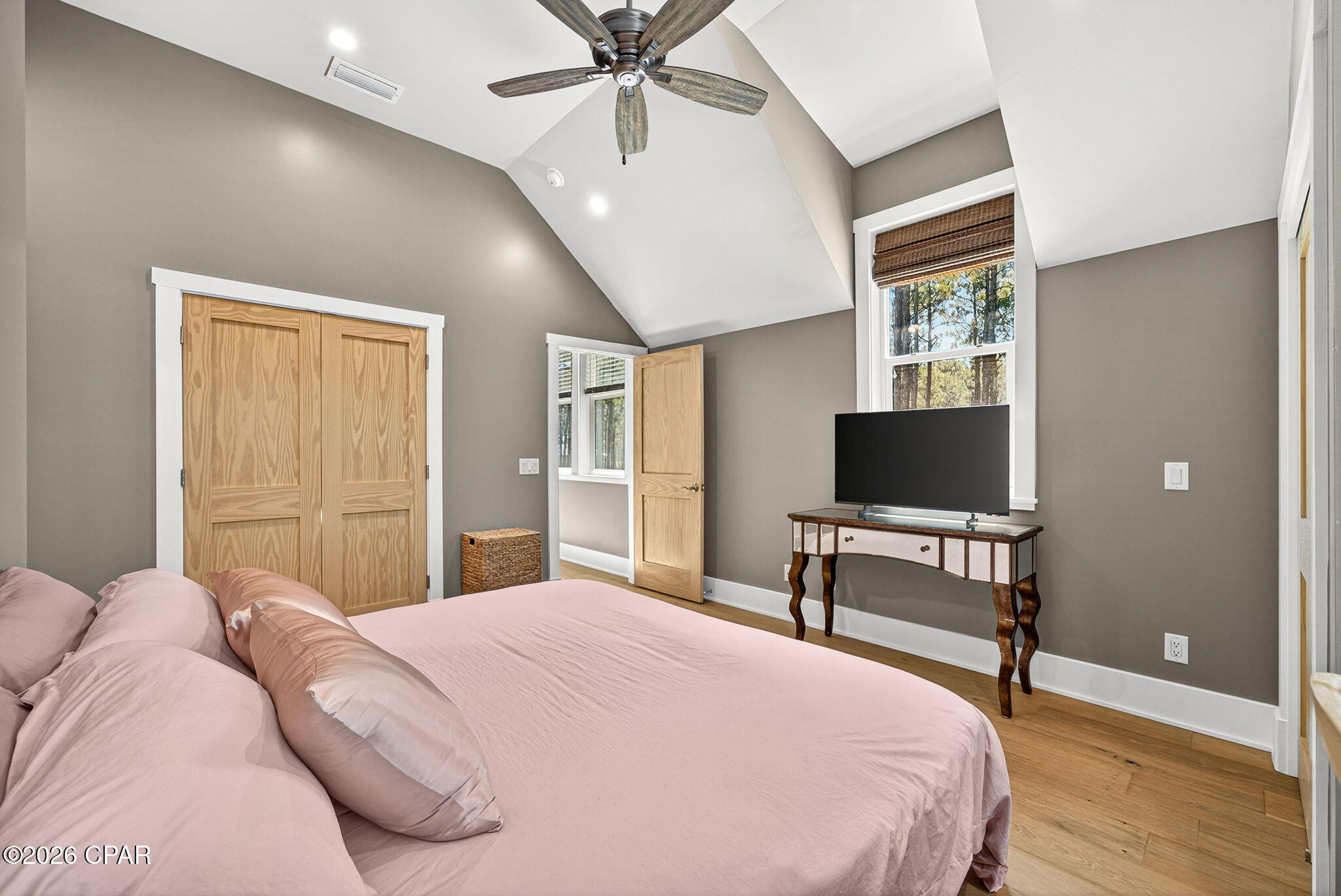 Rivercamps On Crooked Creek - Residential