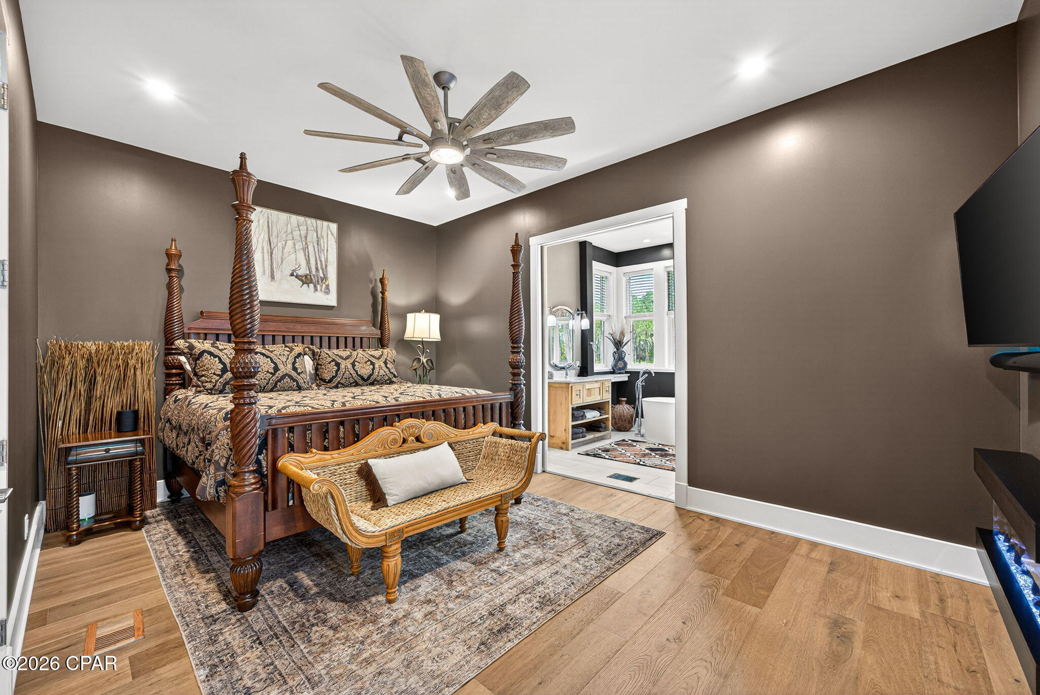 Rivercamps On Crooked Creek - Residential