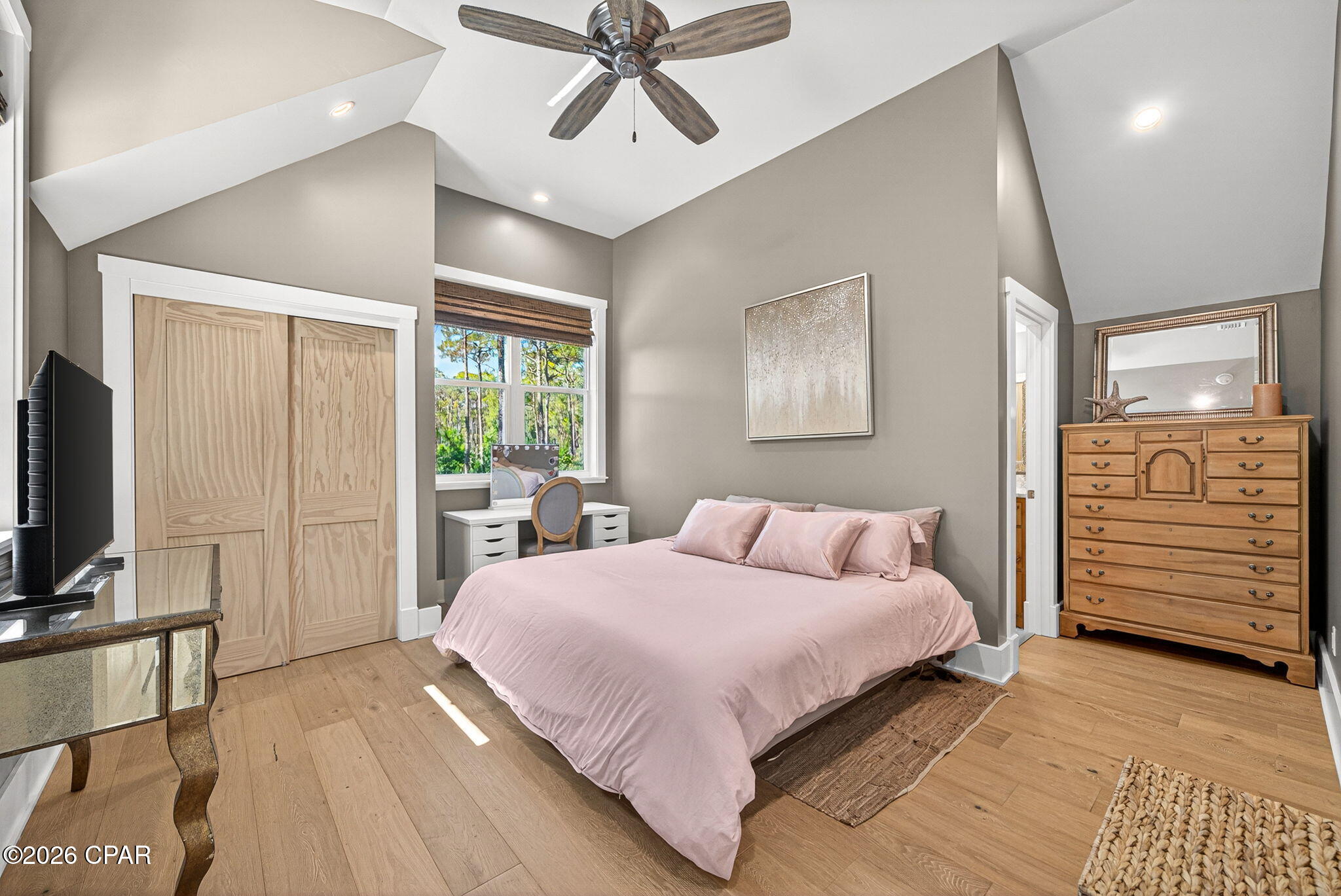 Rivercamps On Crooked Creek - Residential
