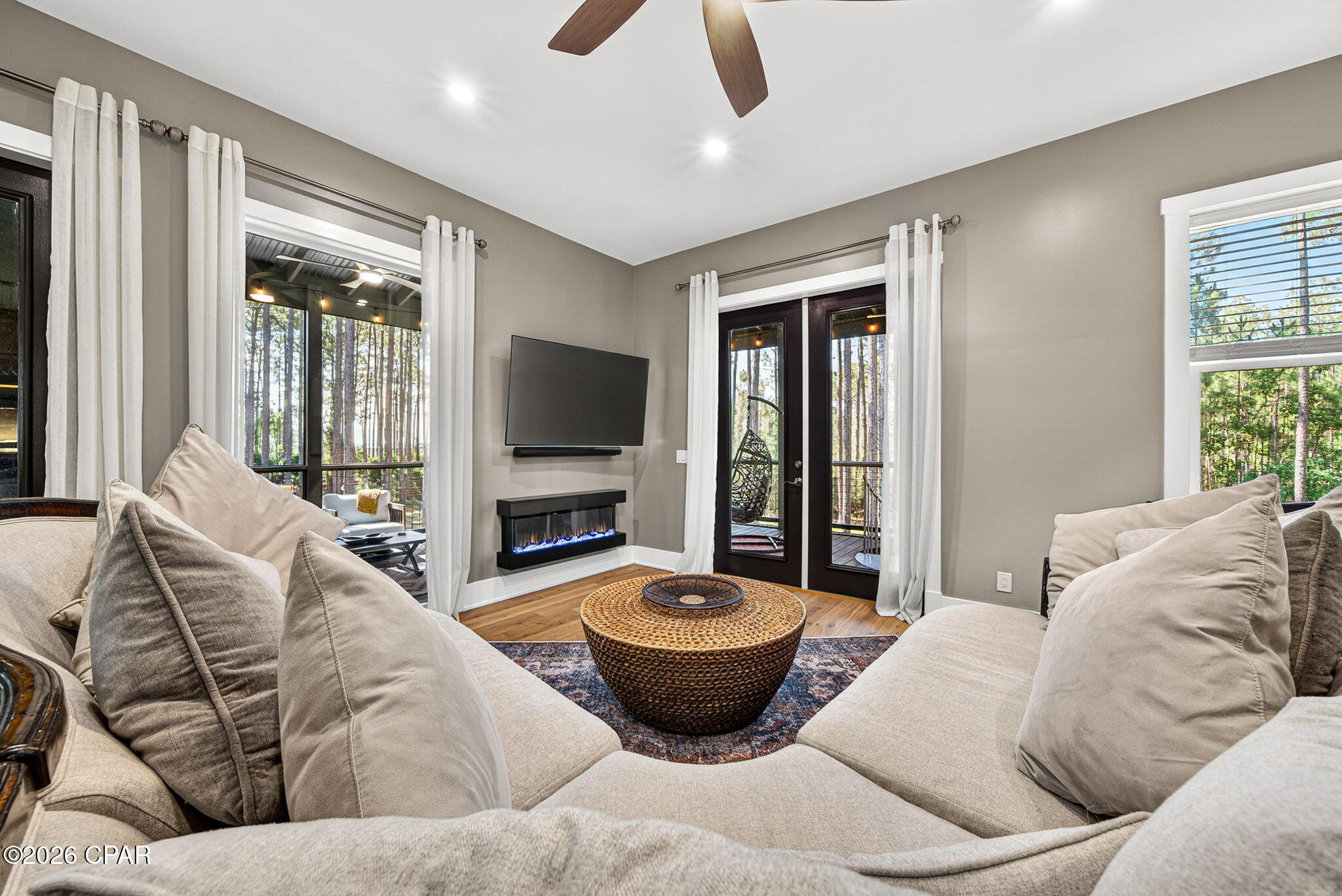 Rivercamps On Crooked Creek - Residential