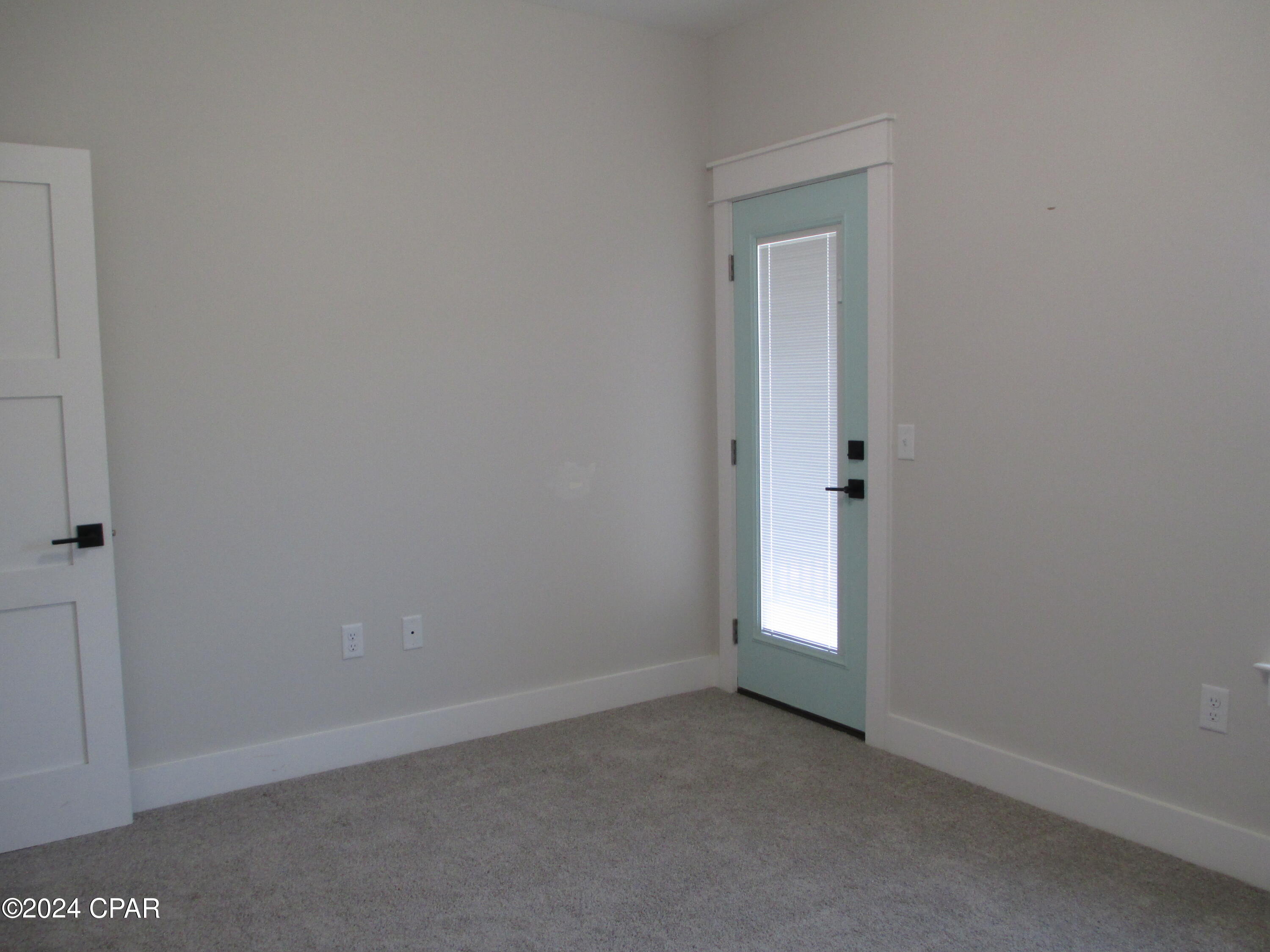 Riverside Phase III - Residential Lease