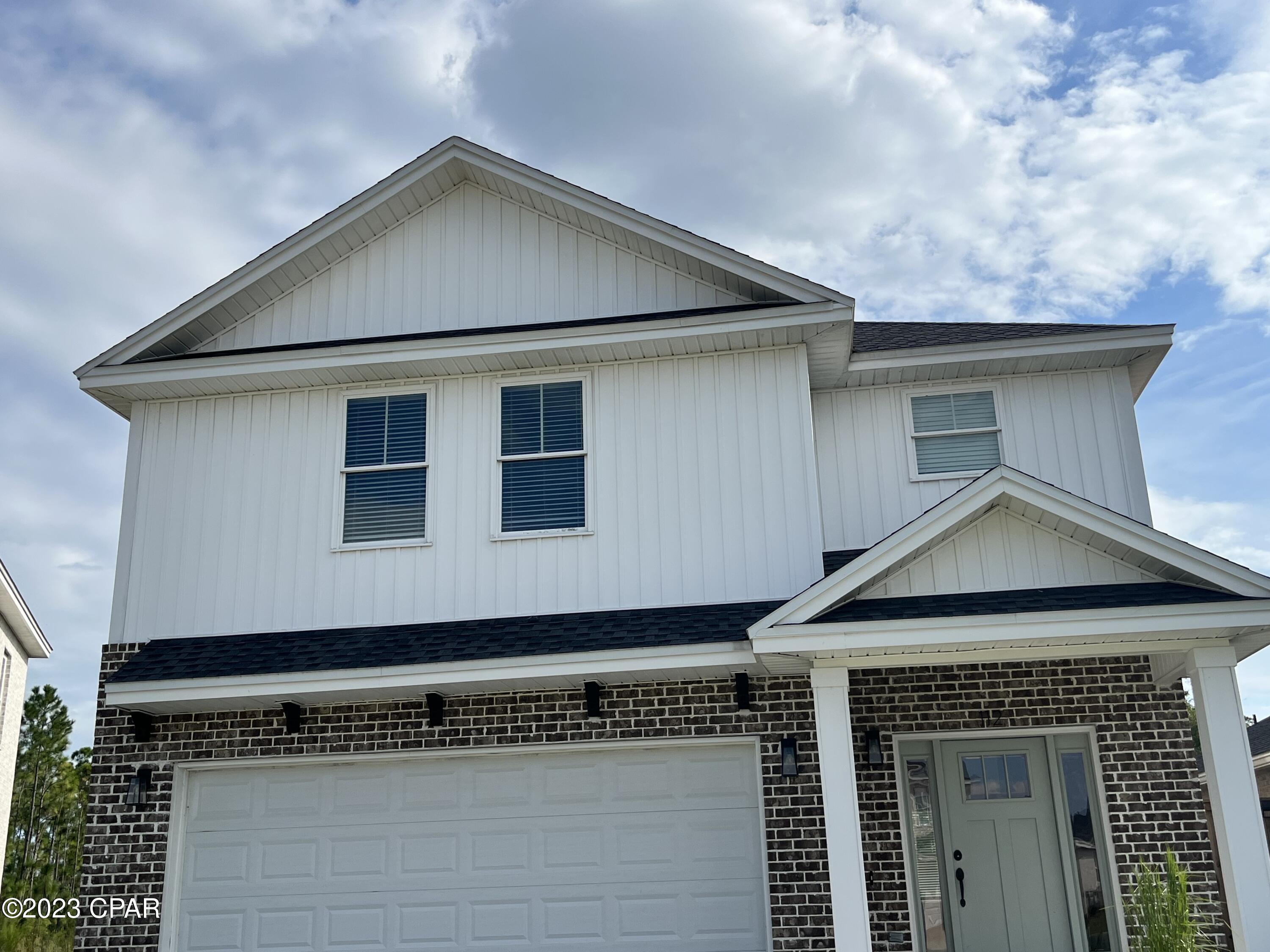 Aleczander Preserve - Residential Lease