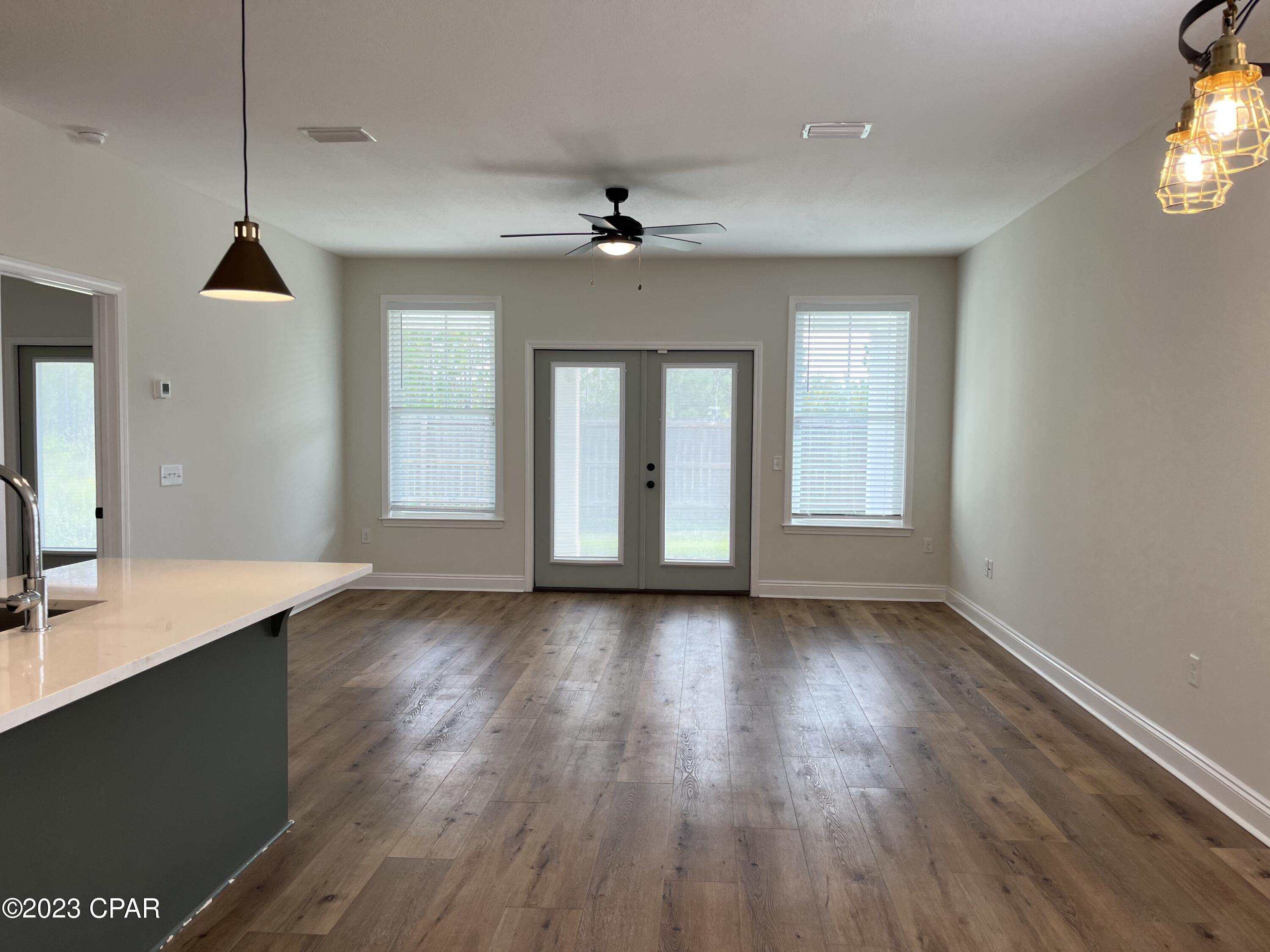 Aleczander Preserve - Residential Lease