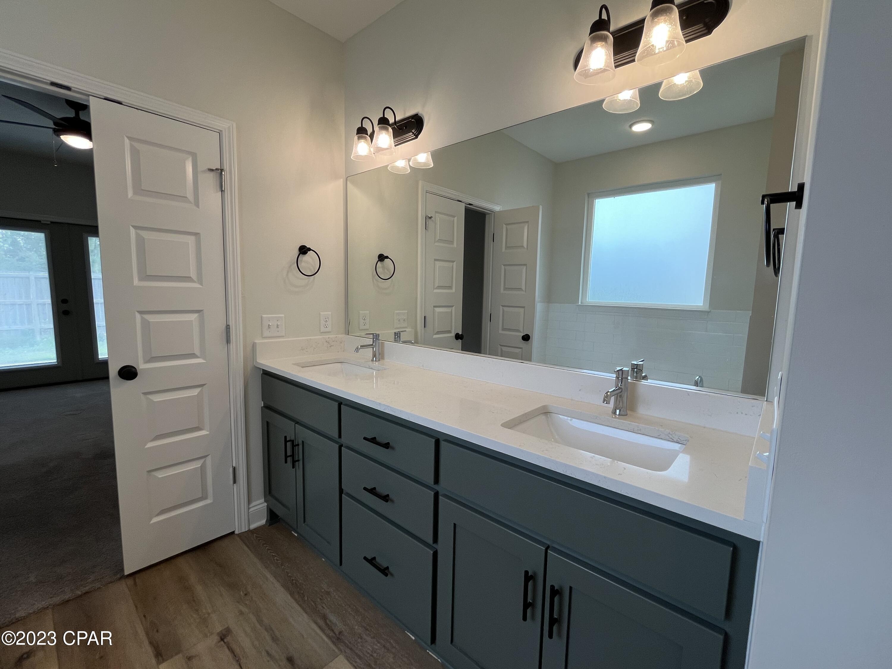 Aleczander Preserve - Residential Lease