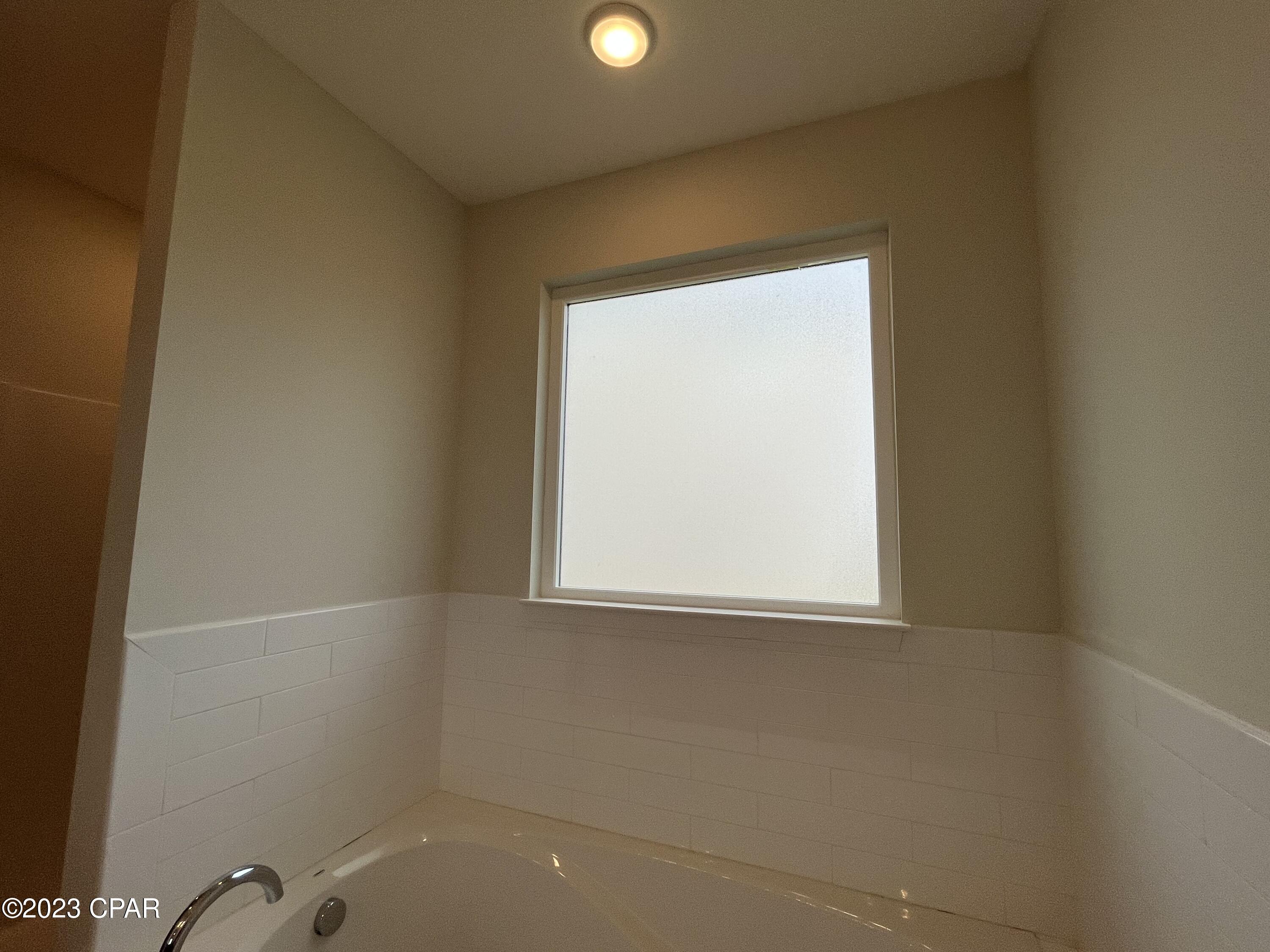 Aleczander Preserve - Residential Lease