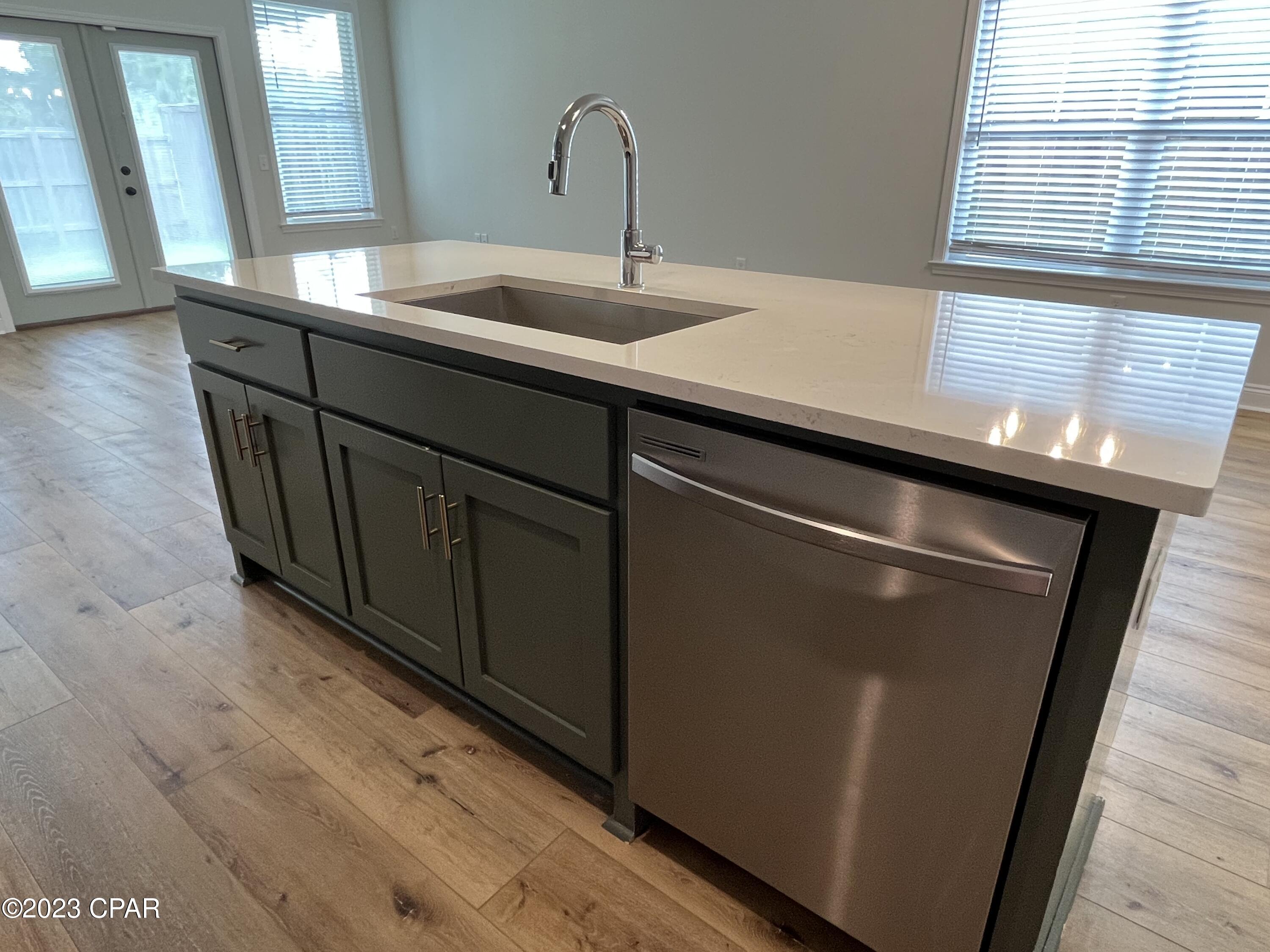 Aleczander Preserve - Residential Lease