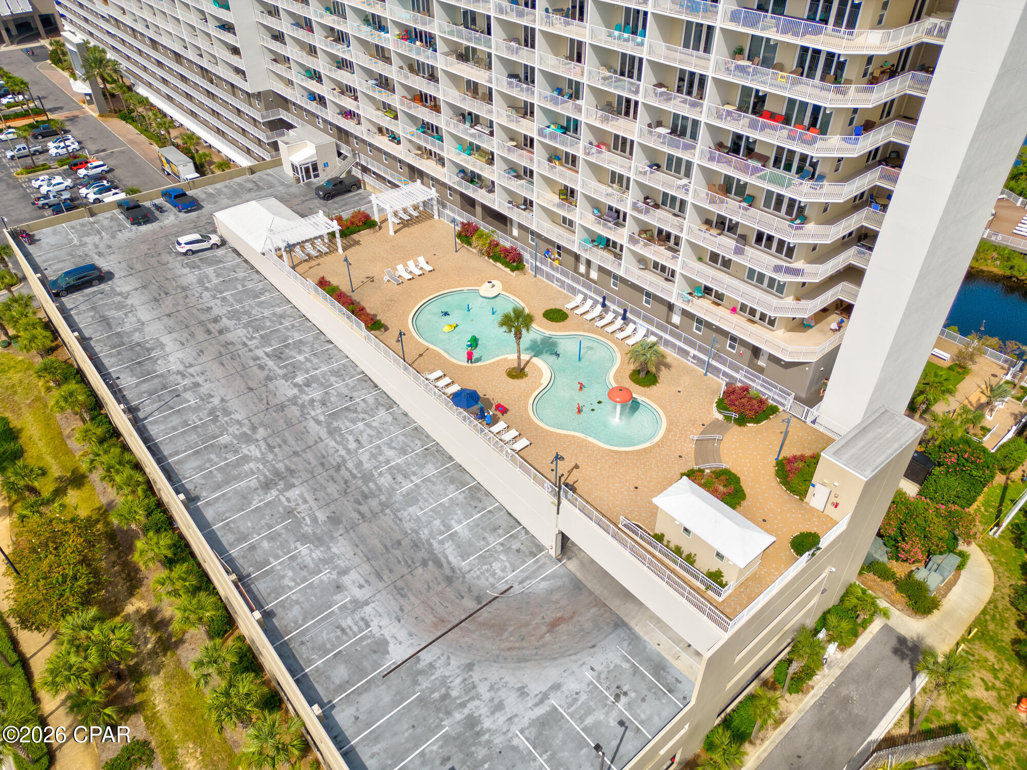 Laketown Wharf - Residential