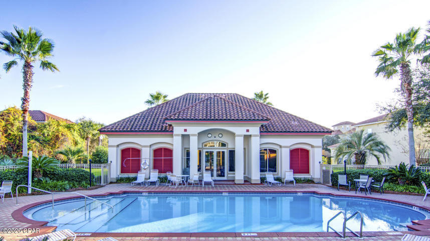 La Valencia Beach Resort - Residential