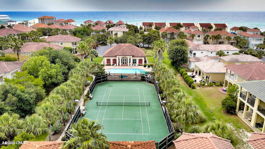 La Valencia Beach Resort - Residential