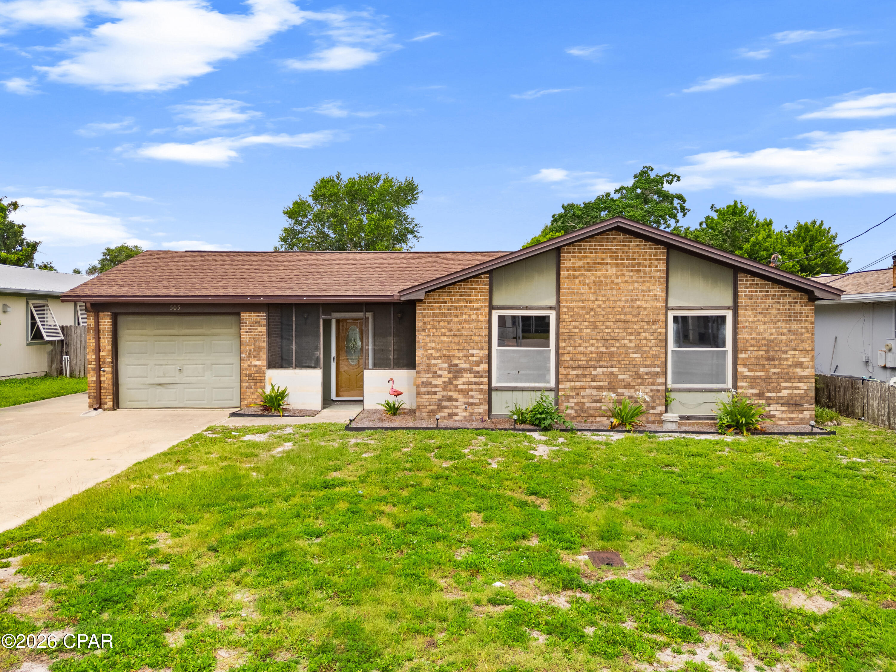 Hutchison's 2nd To Bahama Bch - Residential