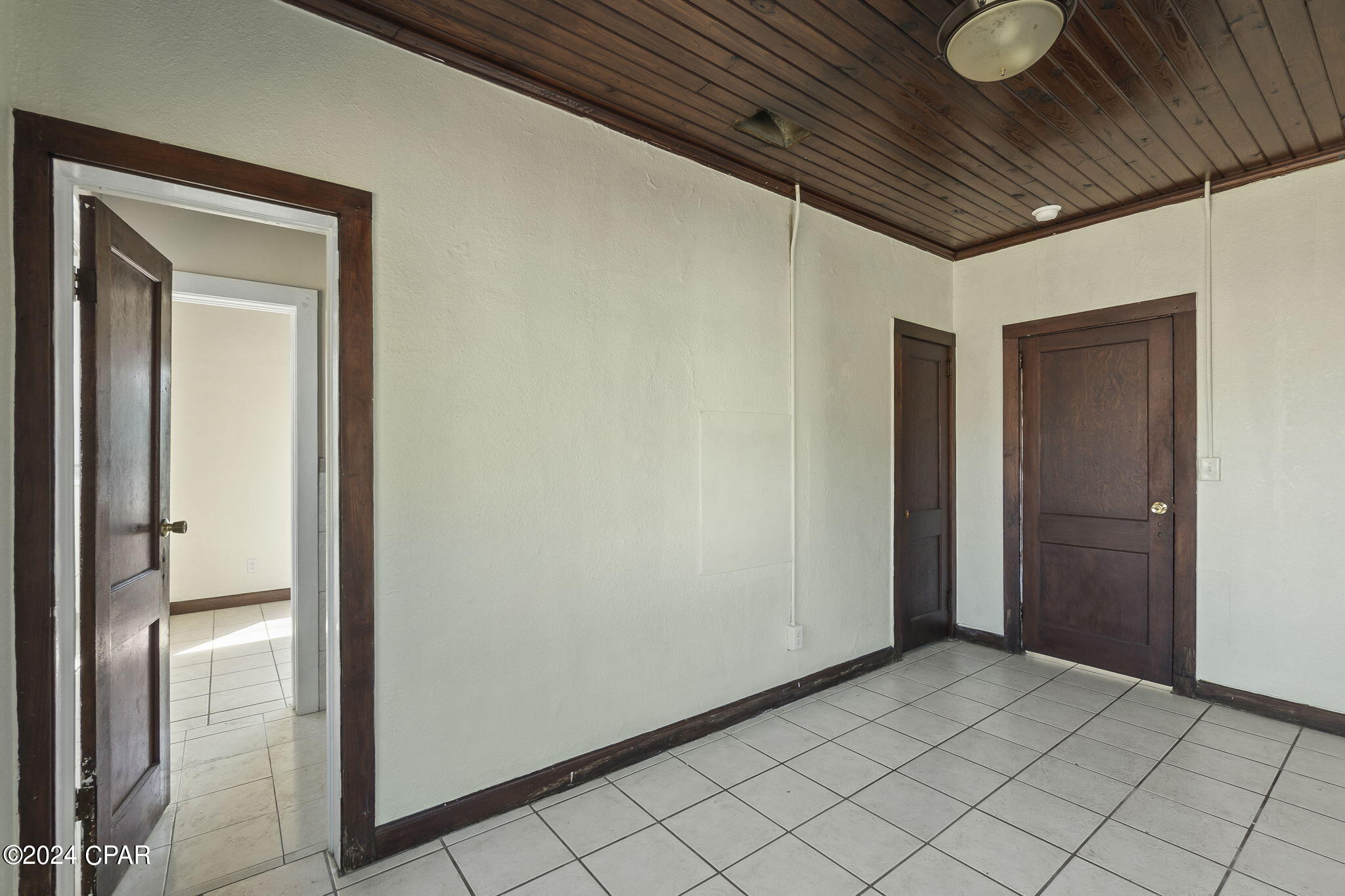 Bahama Beach - Residential