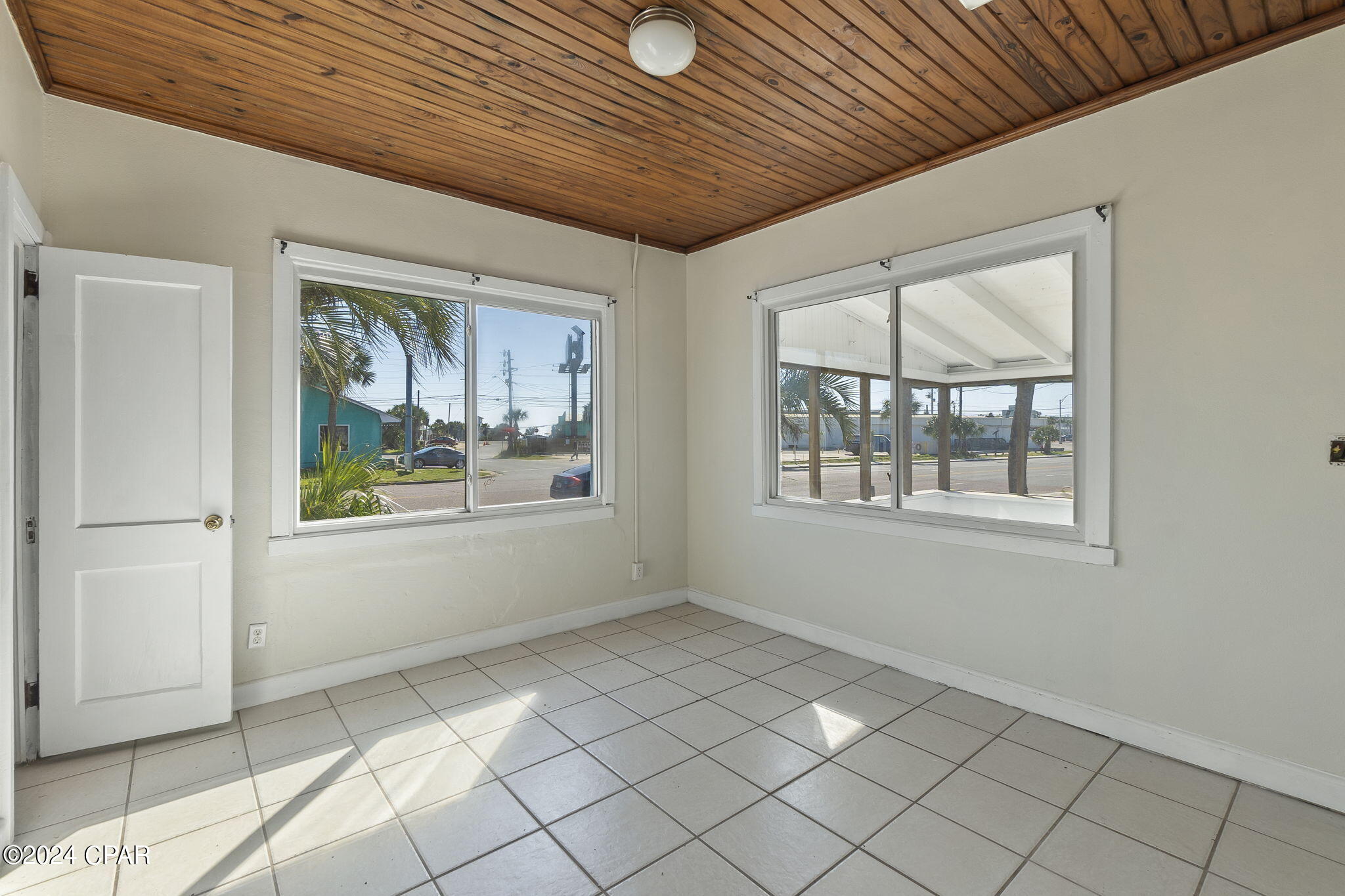 Bahama Beach - Residential