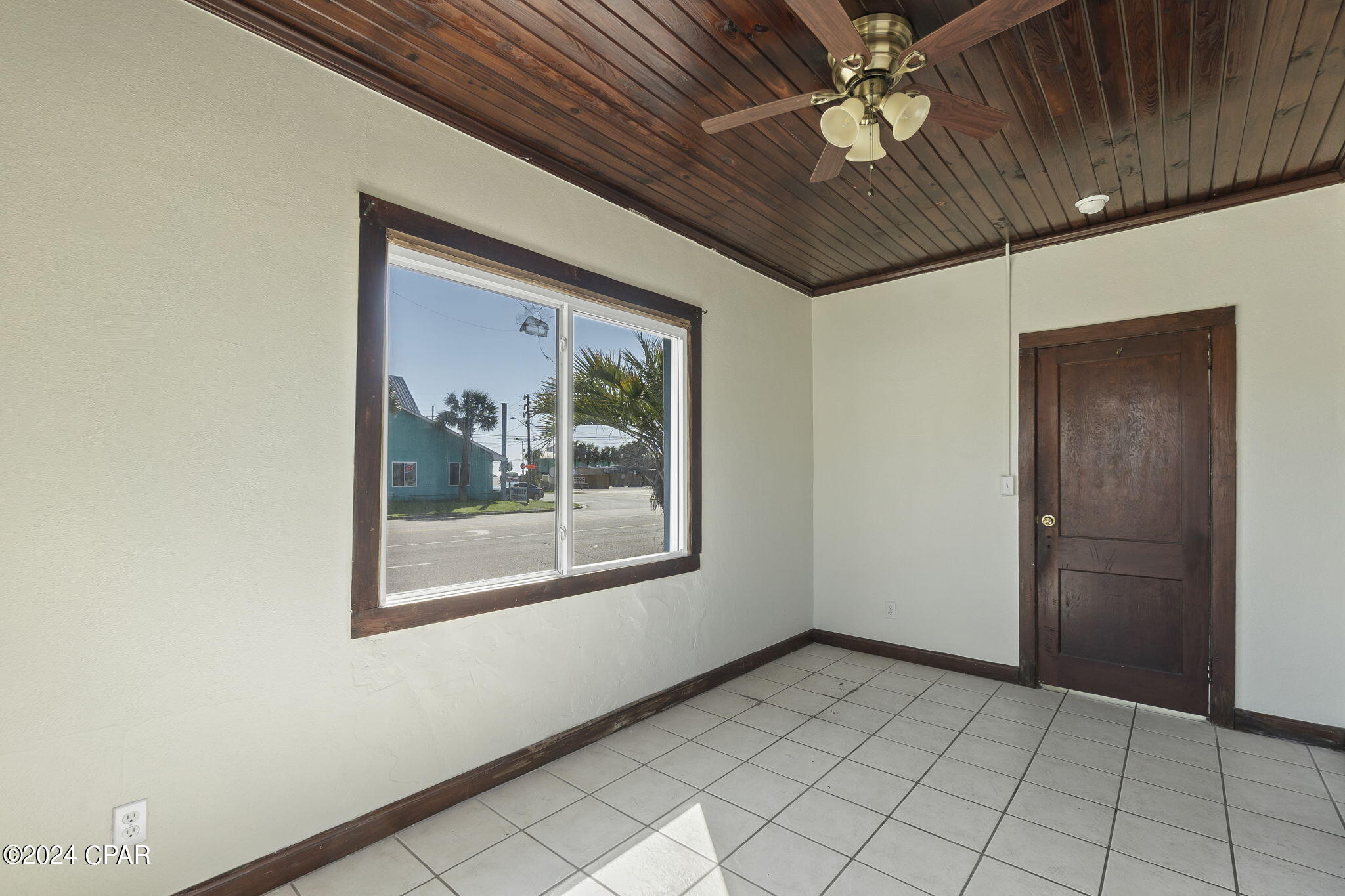 Bahama Beach - Residential