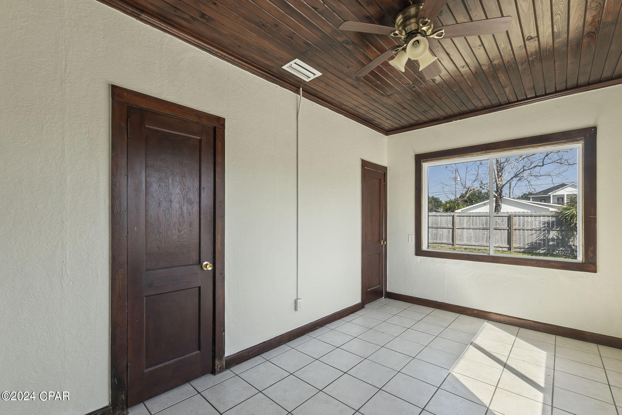 Bahama Beach - Residential