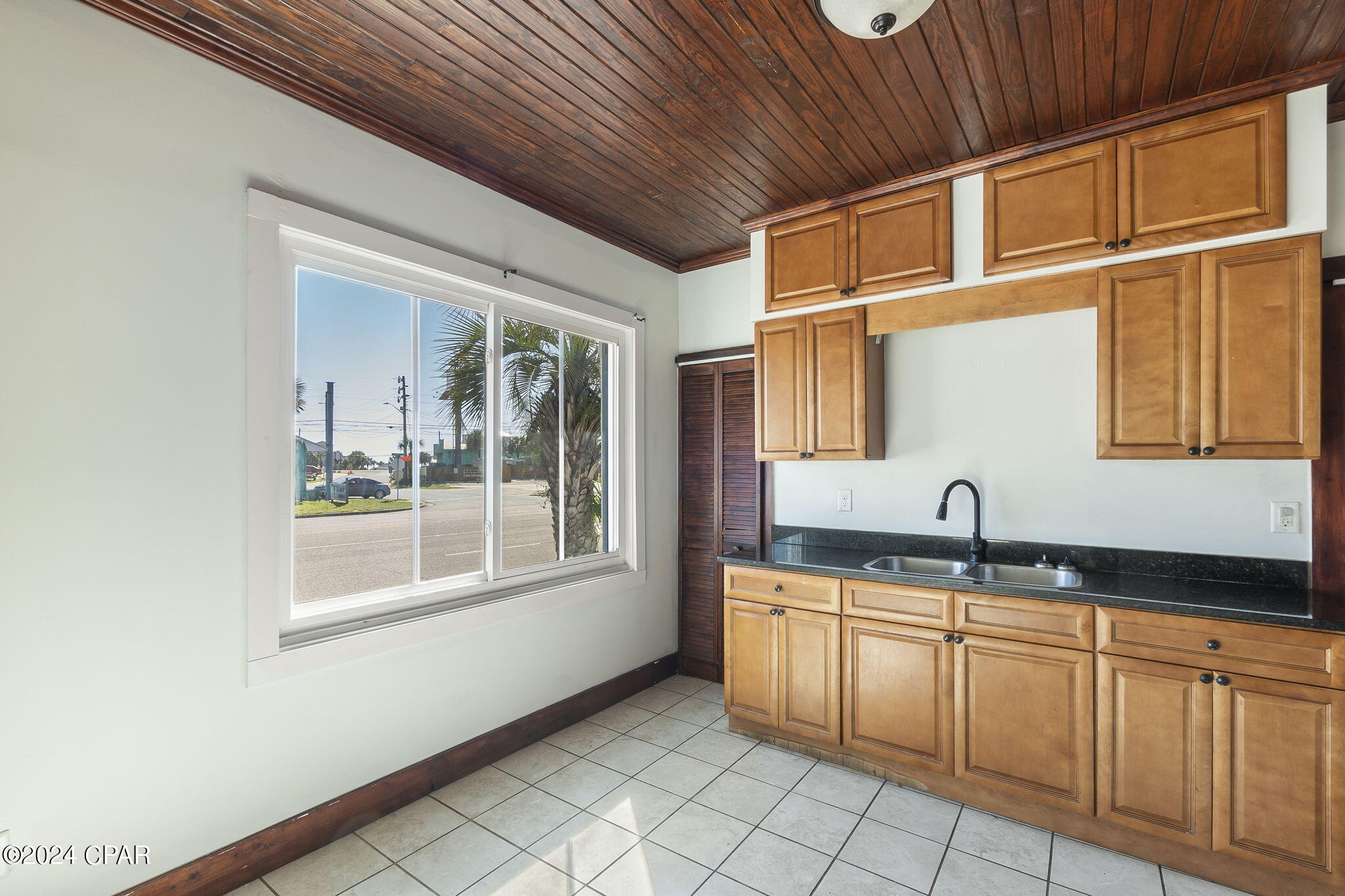 Bahama Beach - Residential