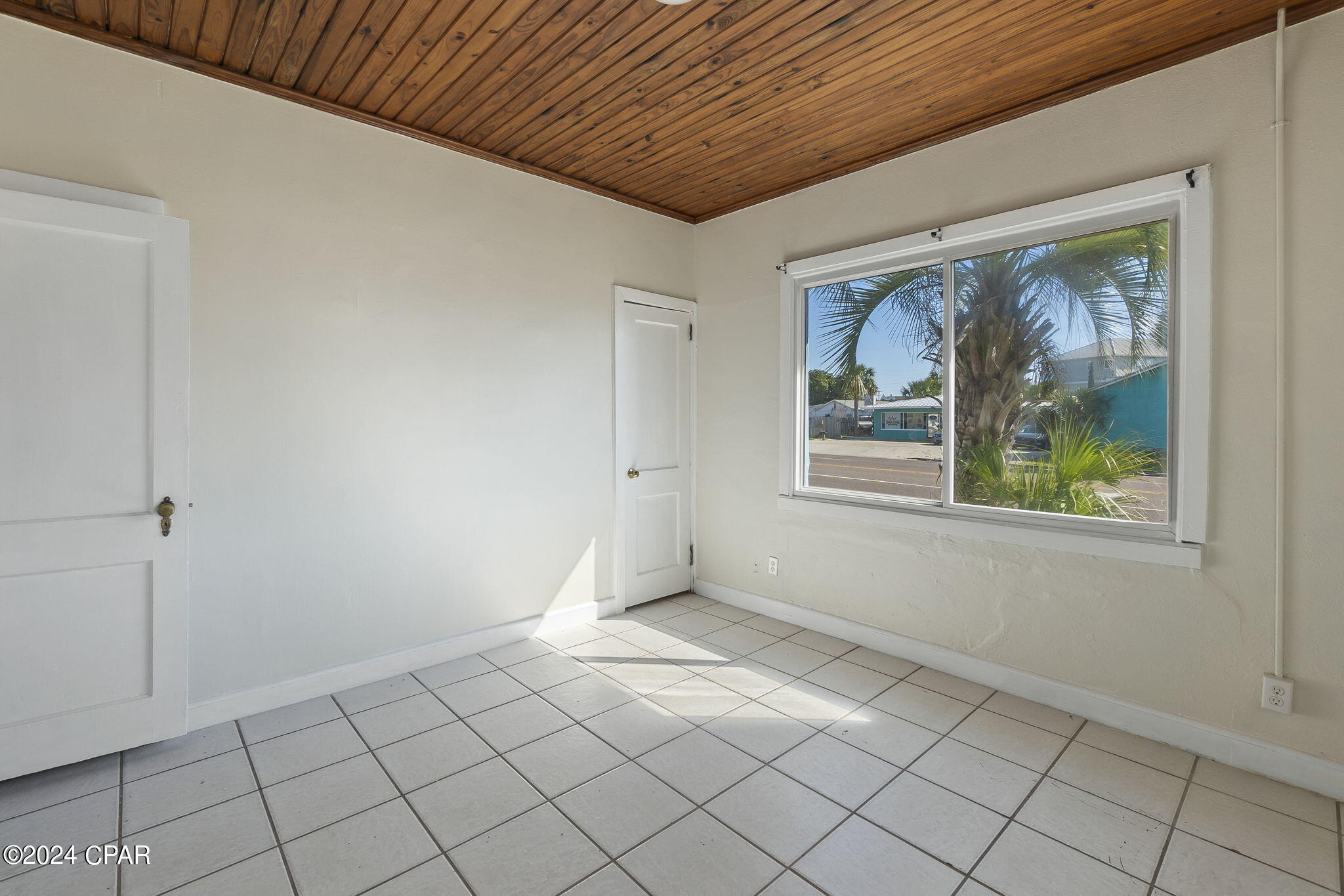 Bahama Beach - Residential