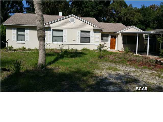 This home is located on a tree shaded lot in the Cove. The Cove is a wonderful family neighborhood. This is a great starter home. It has had a lot of updates. New roof in 2008, new water heater in 2010, new HVAC system in 2012, new wood floors 2012, and new tile in the foyer 2012. The beautiful shaded back yard is fenced and has a storage building. This is a spacious home on a large lot. You have plenty of room to add your own personal touch. Make an appointment to see it to day. All measurements are approximate. If important please verify.