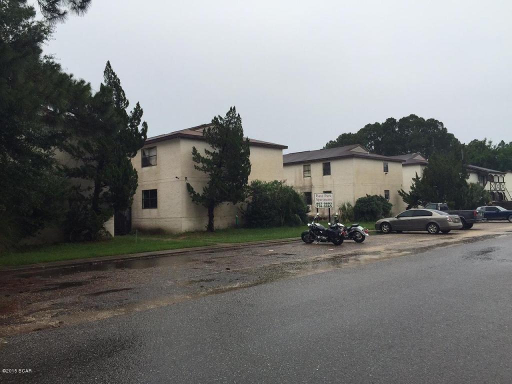 FORECLOSURE INVESTMENT OPPORTUNITY!!  East Park Avenue Apartments is a 4-building 16-unit development consisting of parcel(s) 07238-004-000, 07238-006-000, 07238-003-000 & 07238-005-000.  This is a Foreclosure sale all offers will be entertained.