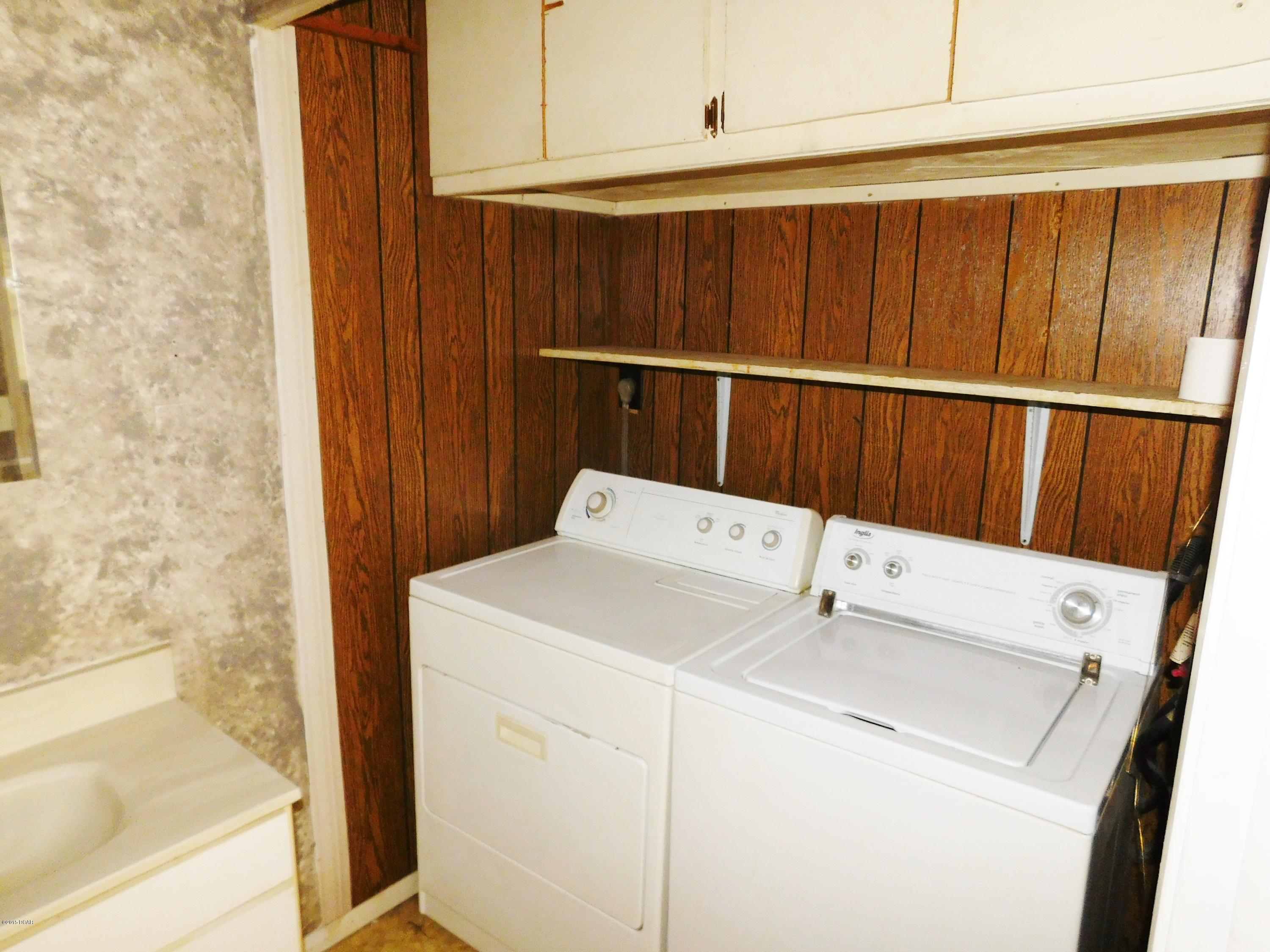 Hentz 1st Add Unit B - Residential