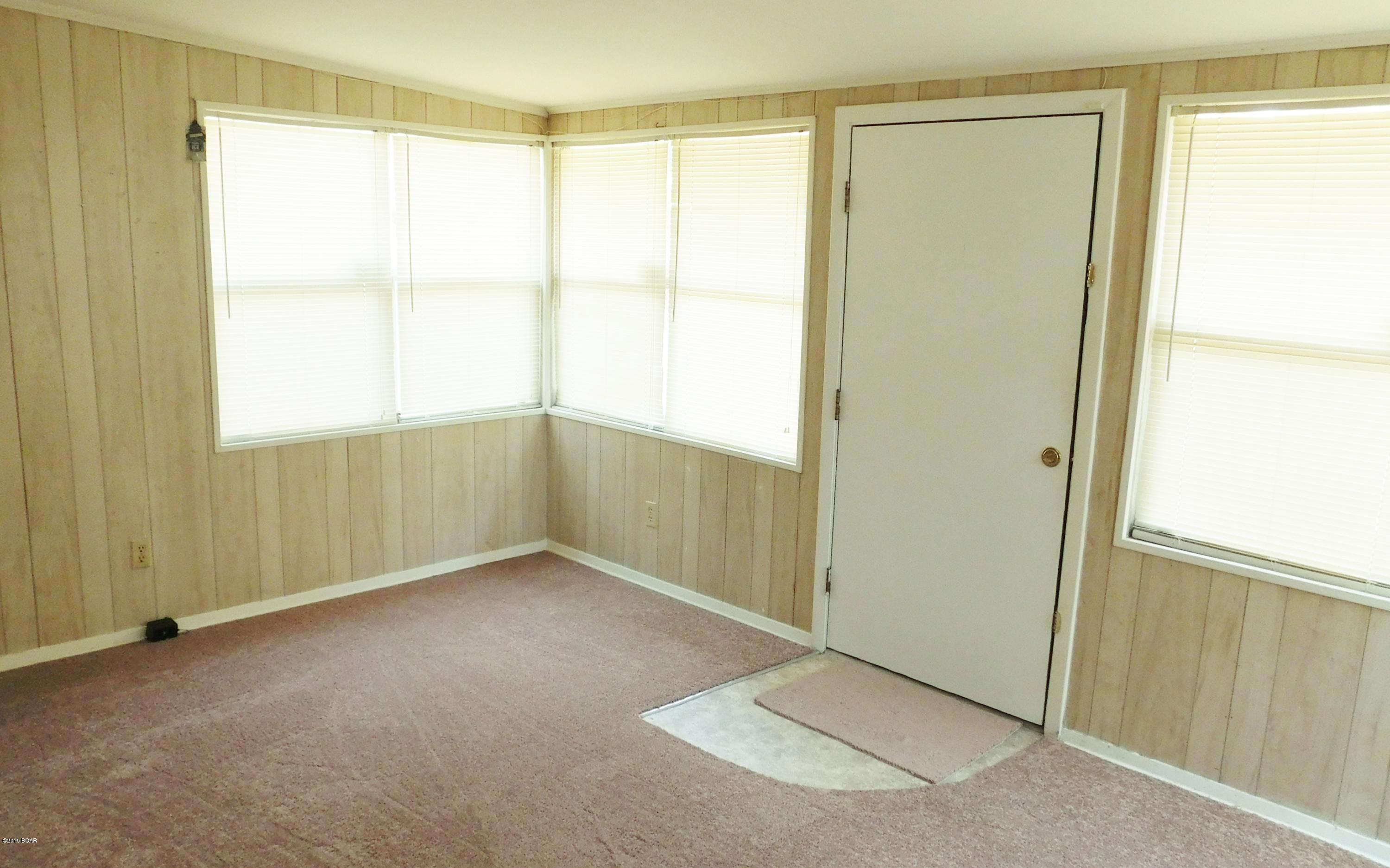 Hentz 1st Add Unit B - Residential