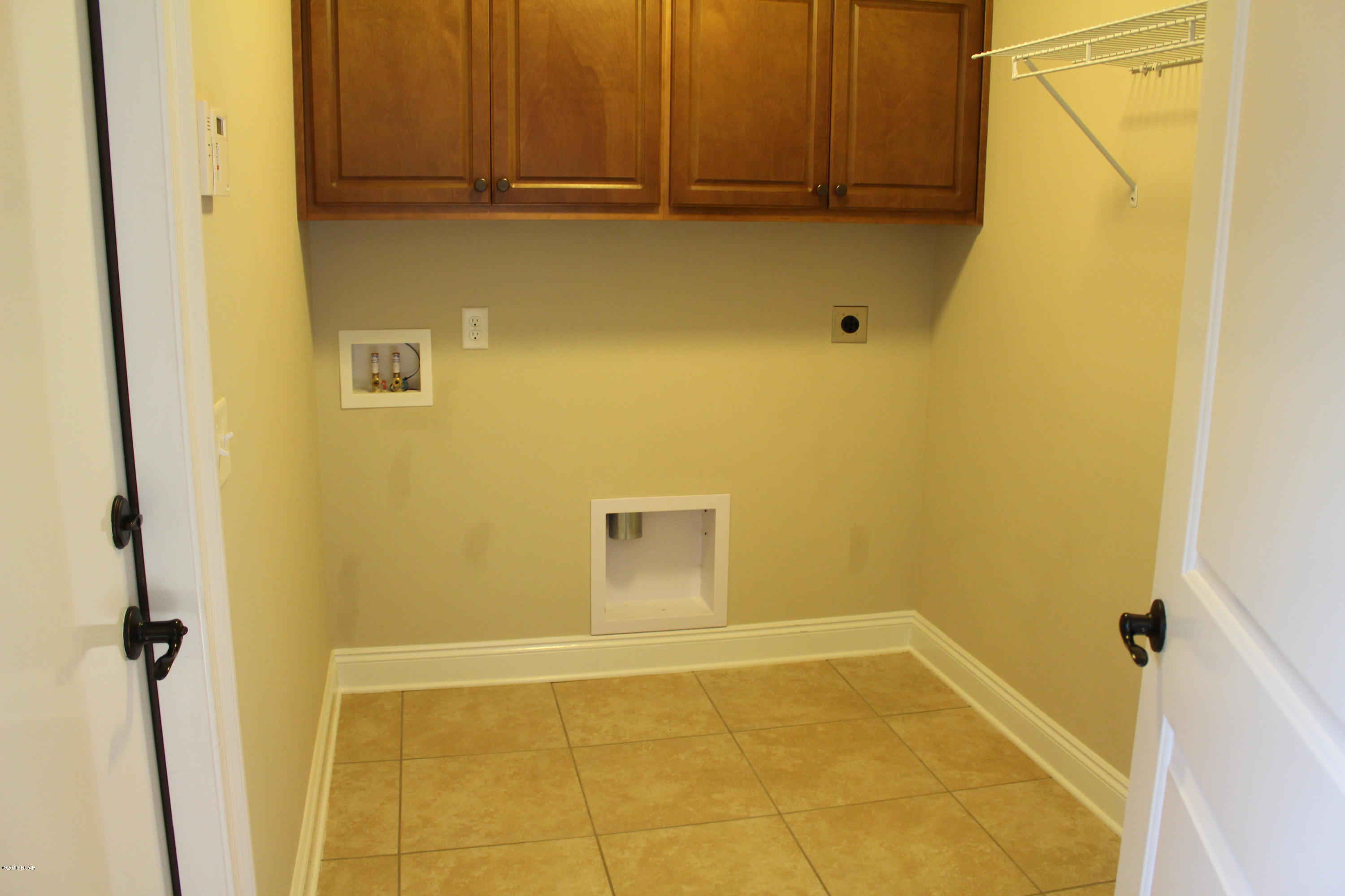 Bylsma Manor Estates - Residential Lease