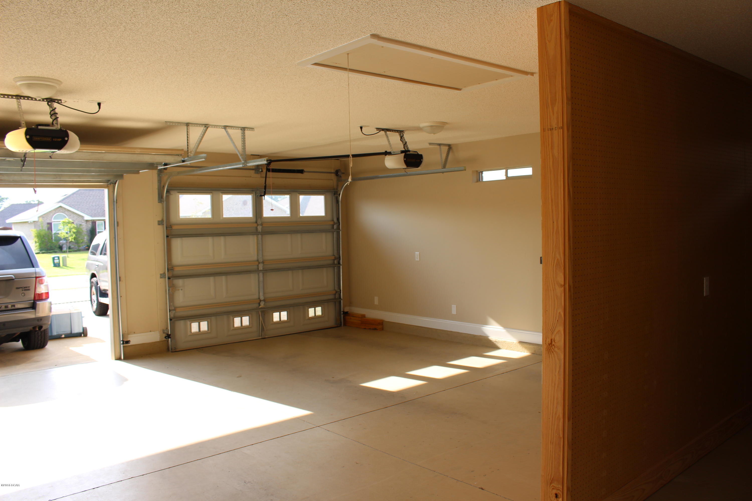 Bylsma Manor Estates - Residential Lease