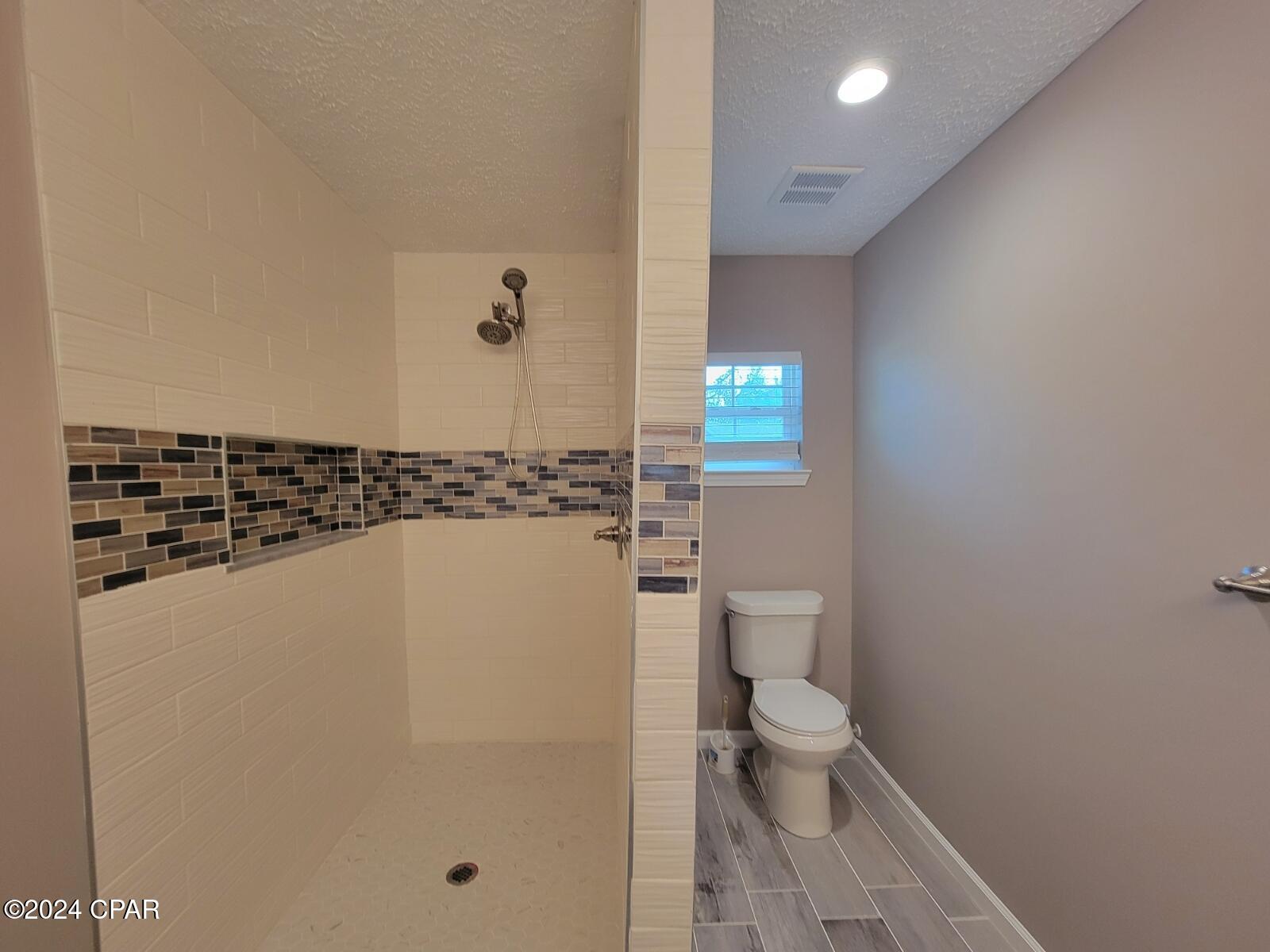 Cherry Hill Unit 1 - Residential Lease