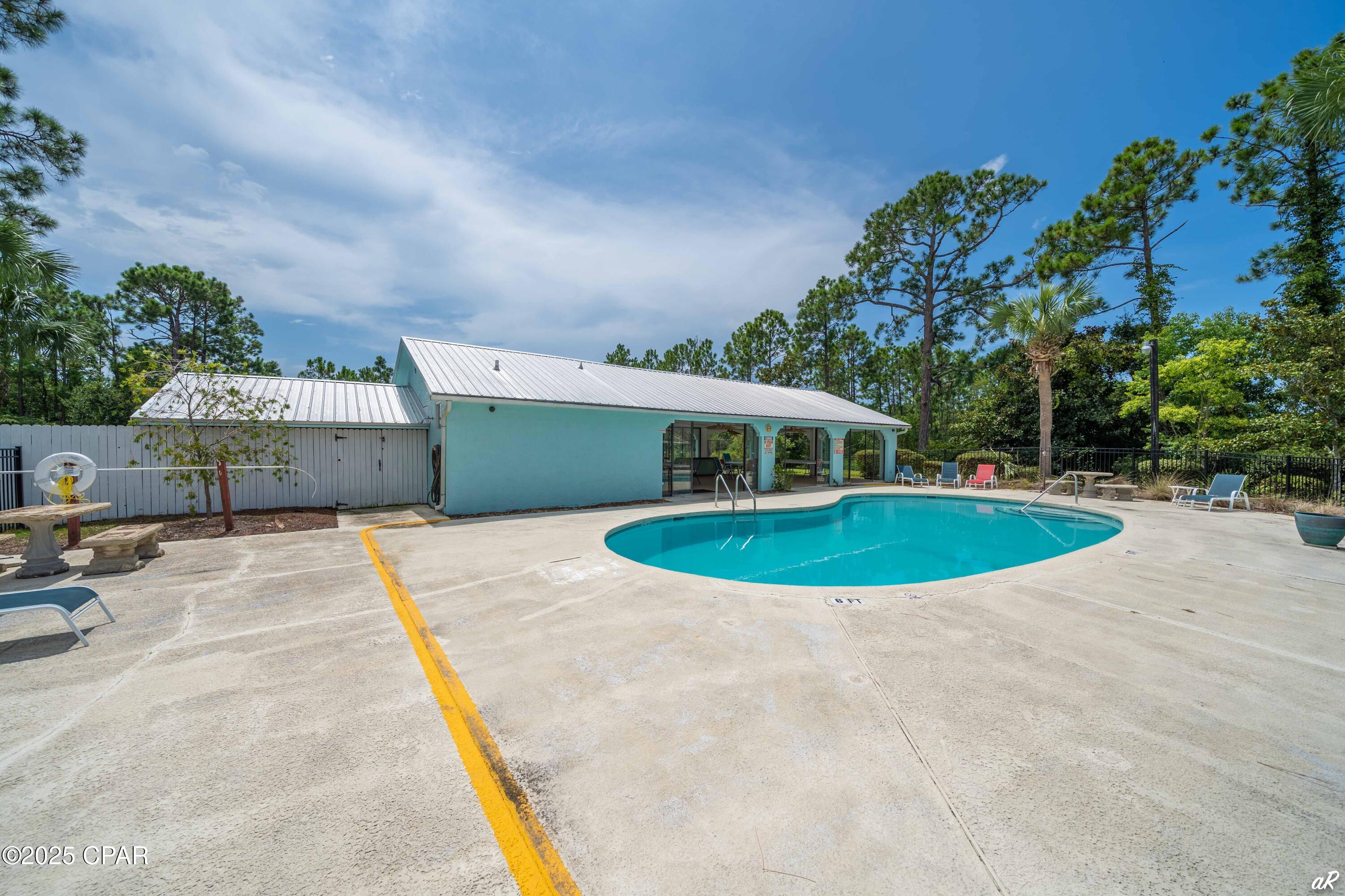 Harbour Towne - Residential