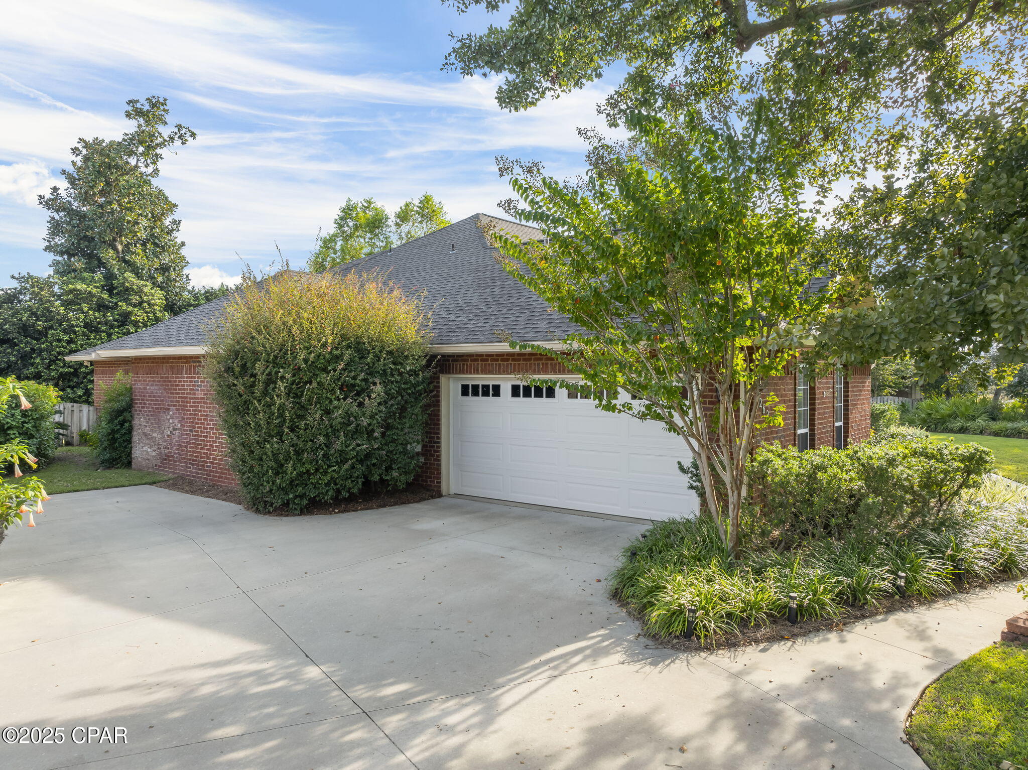 Country Club Harbour Estates - Residential