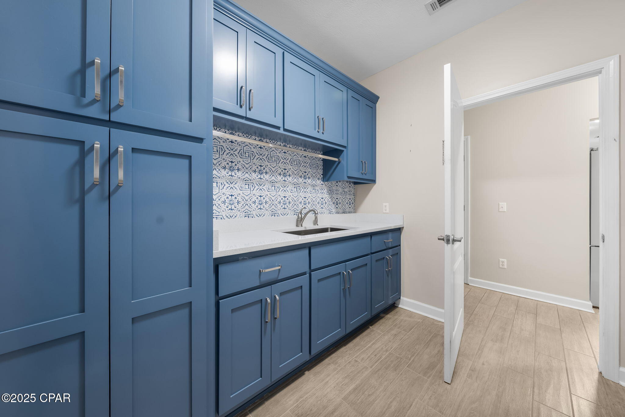 Country Club Harbour Estates - Residential