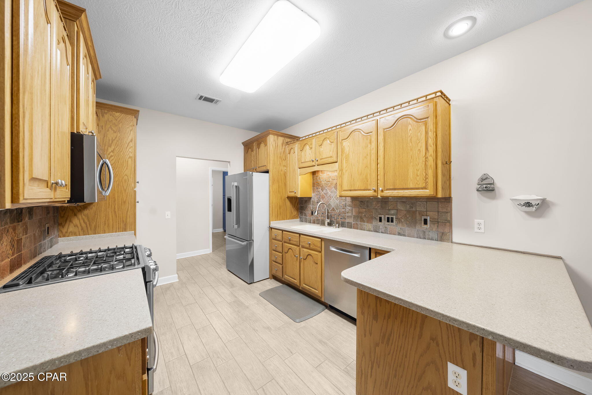Country Club Harbour Estates - Residential