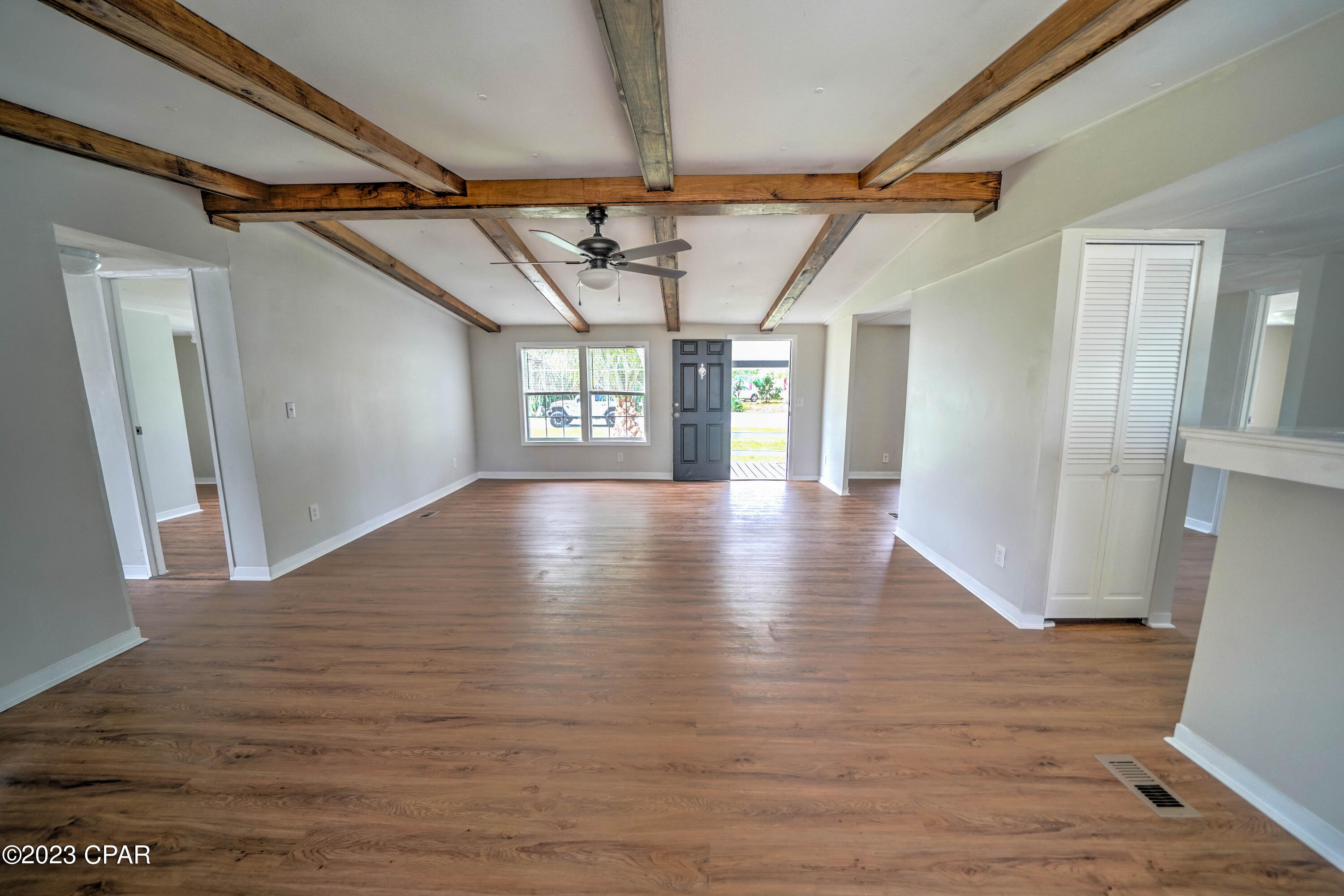 North Lagoon Oaks 7th - Residential