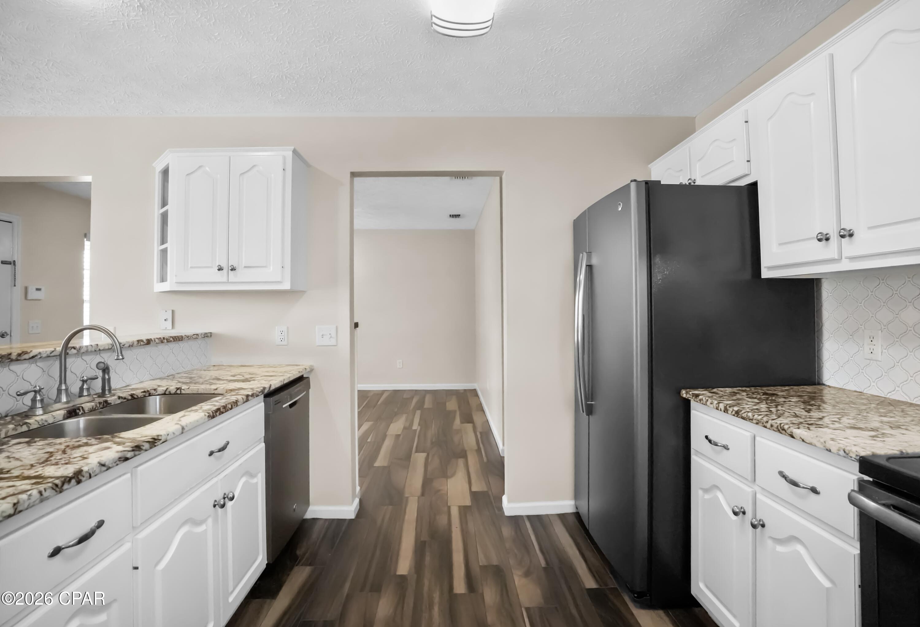 [No Recorded Subdiv] - Residential Lease