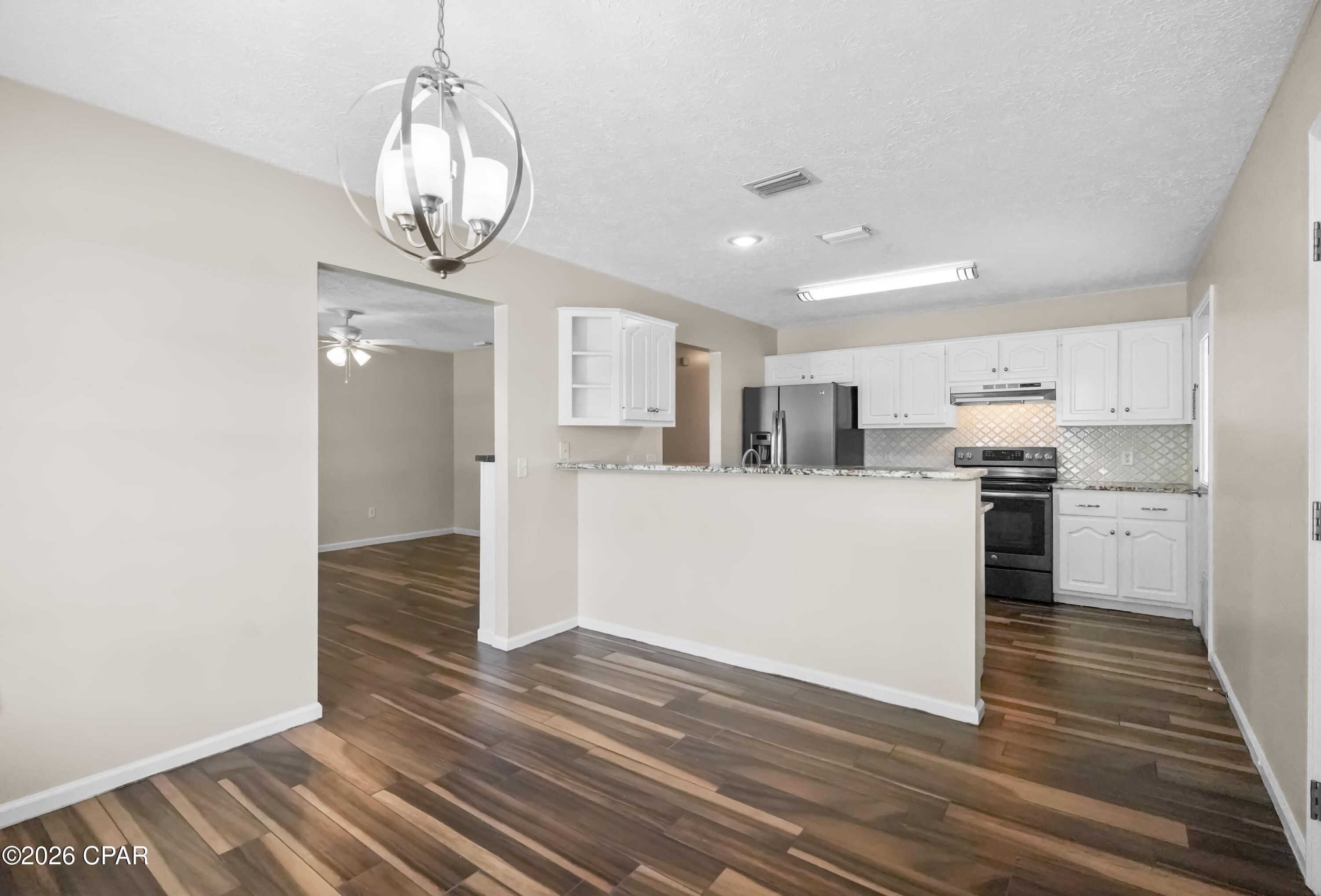 [No Recorded Subdiv] - Residential Lease
