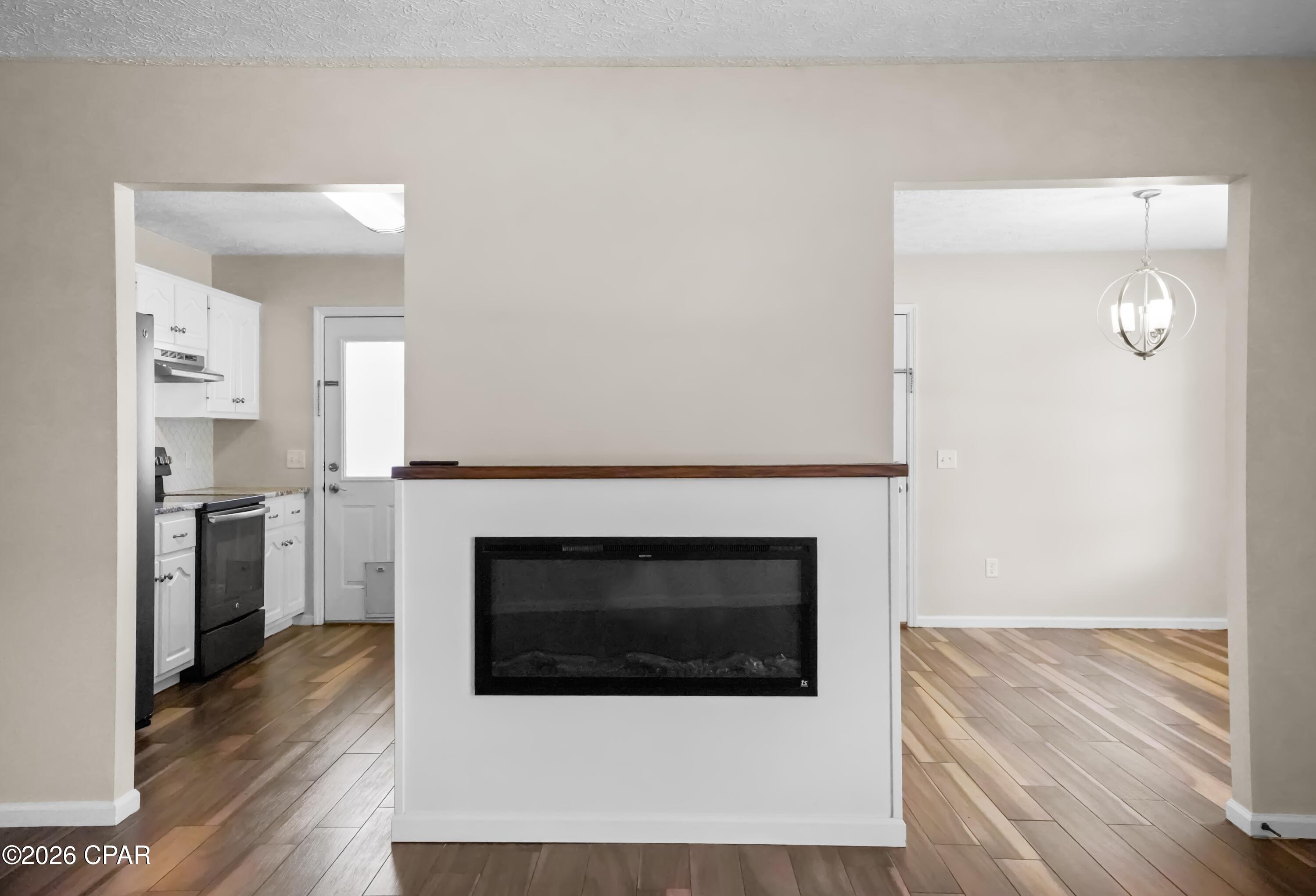 [No Recorded Subdiv] - Residential Lease