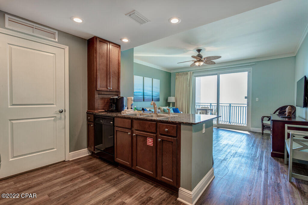 Sterling Breeze - Residential