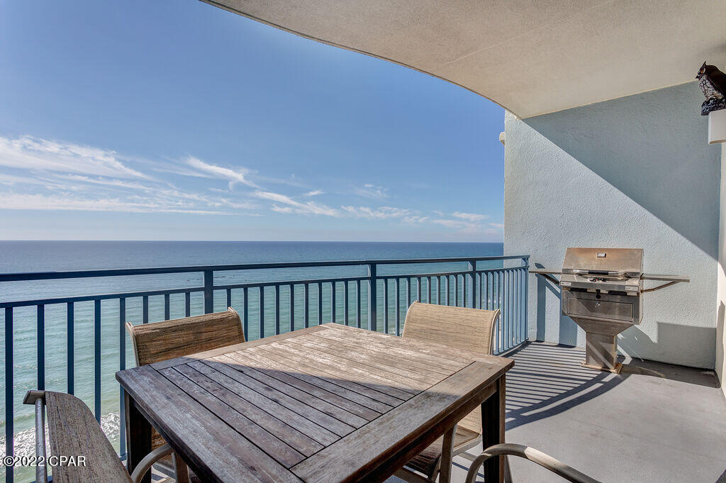Sterling Breeze - Residential
