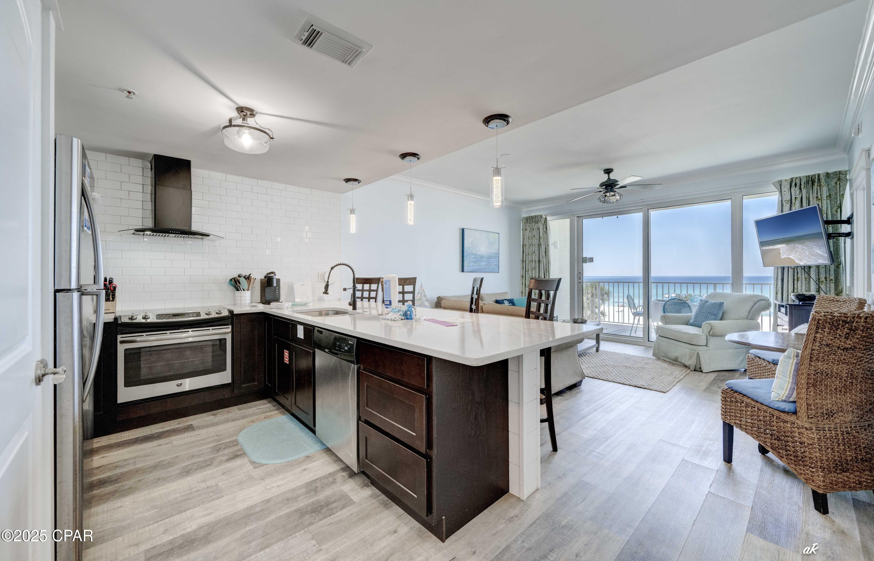 Boardwalk Central - Residential