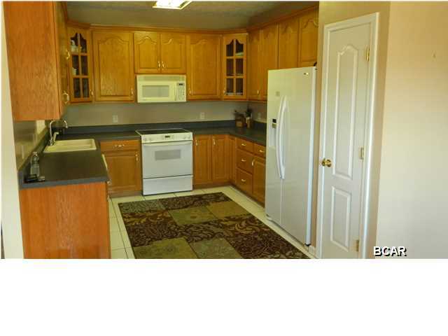 Baywood Shores Est Unit 4 - Residential Lease