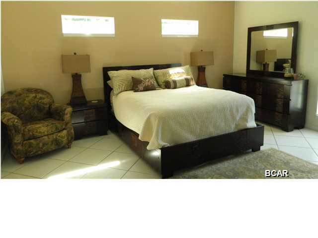 Baywood Shores Est Unit 4 - Residential Lease