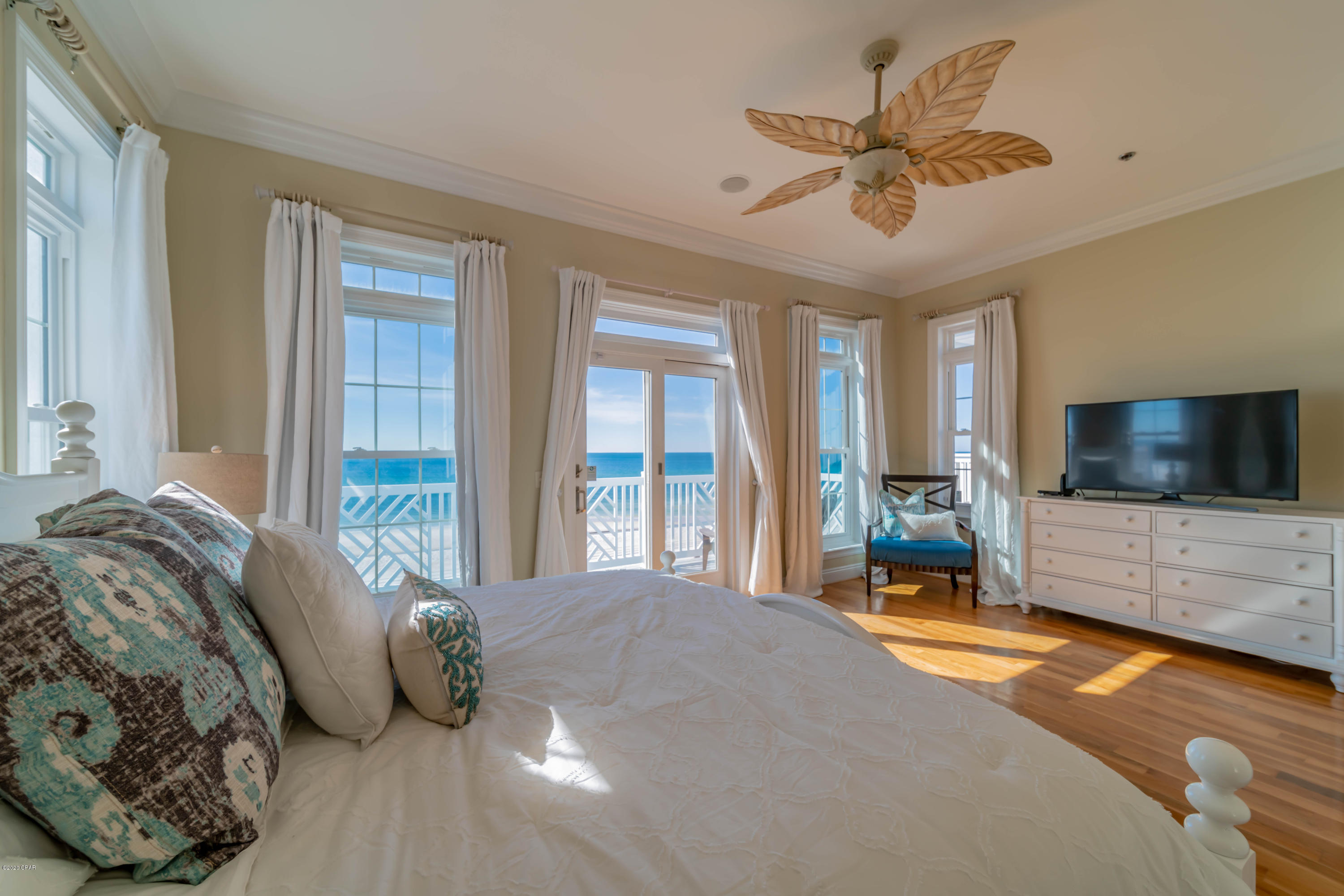 Laguna Beach Villas - Residential