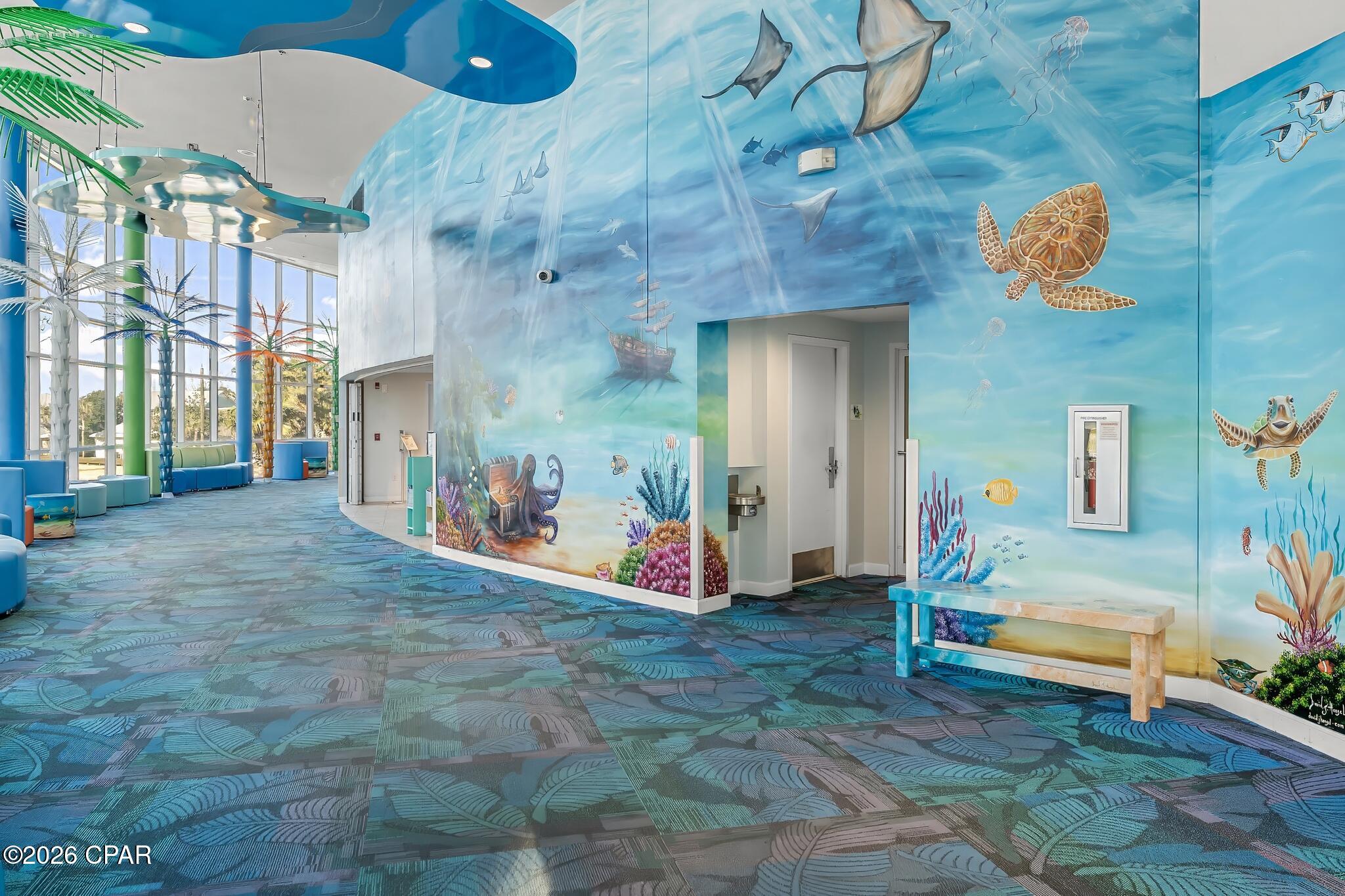 Splash Condo - Residential