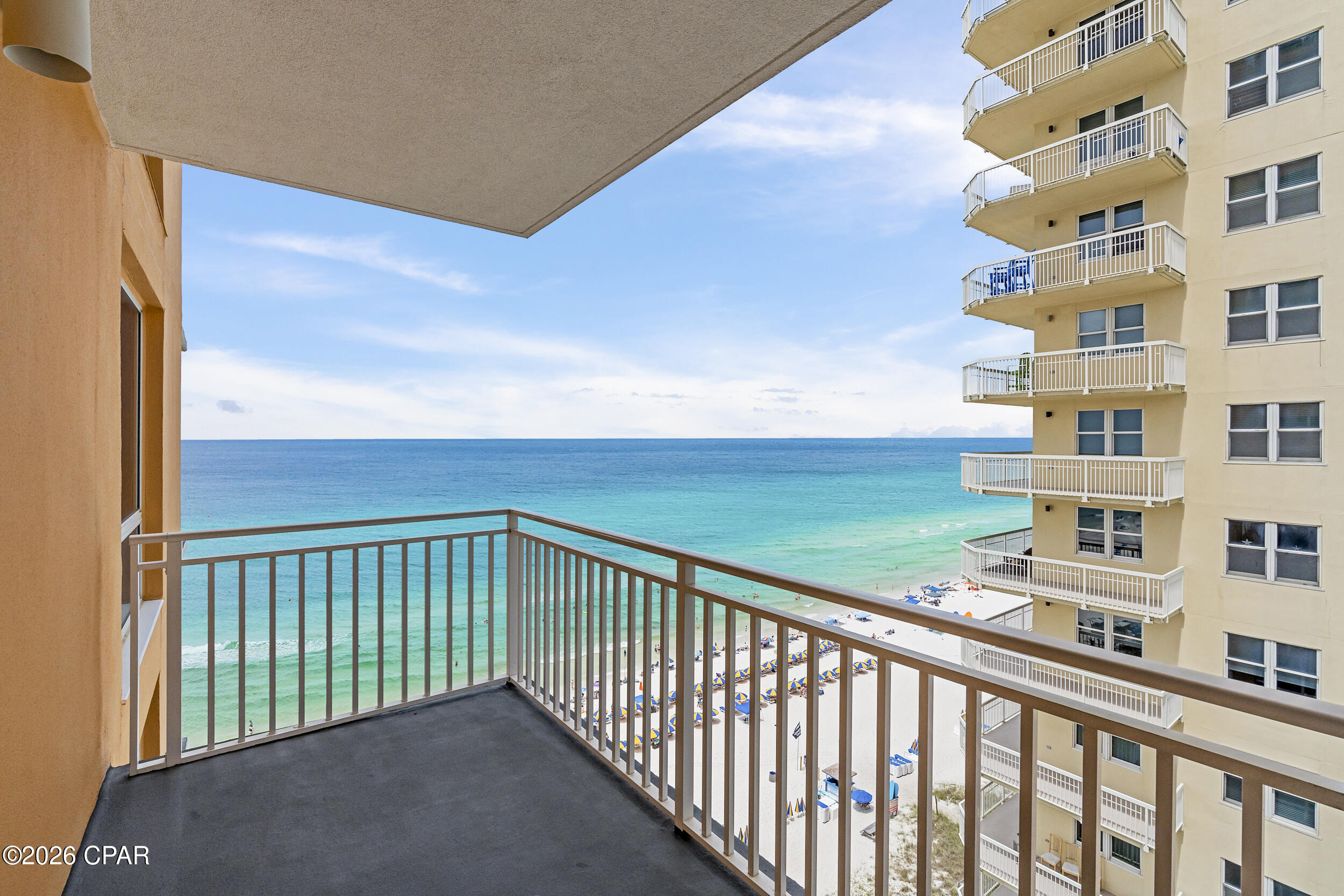Splash Condo - Residential