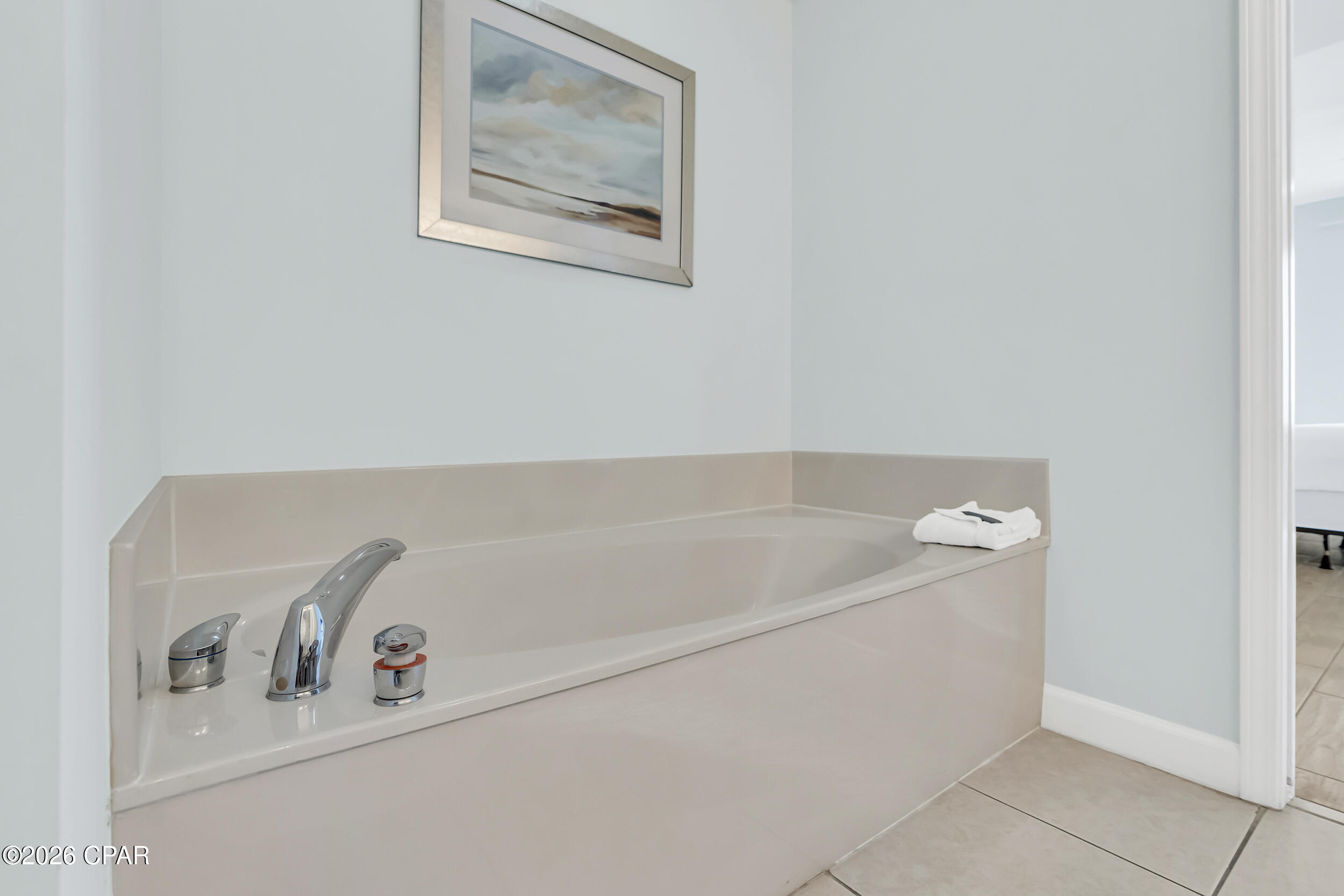 Splash Condo - Residential