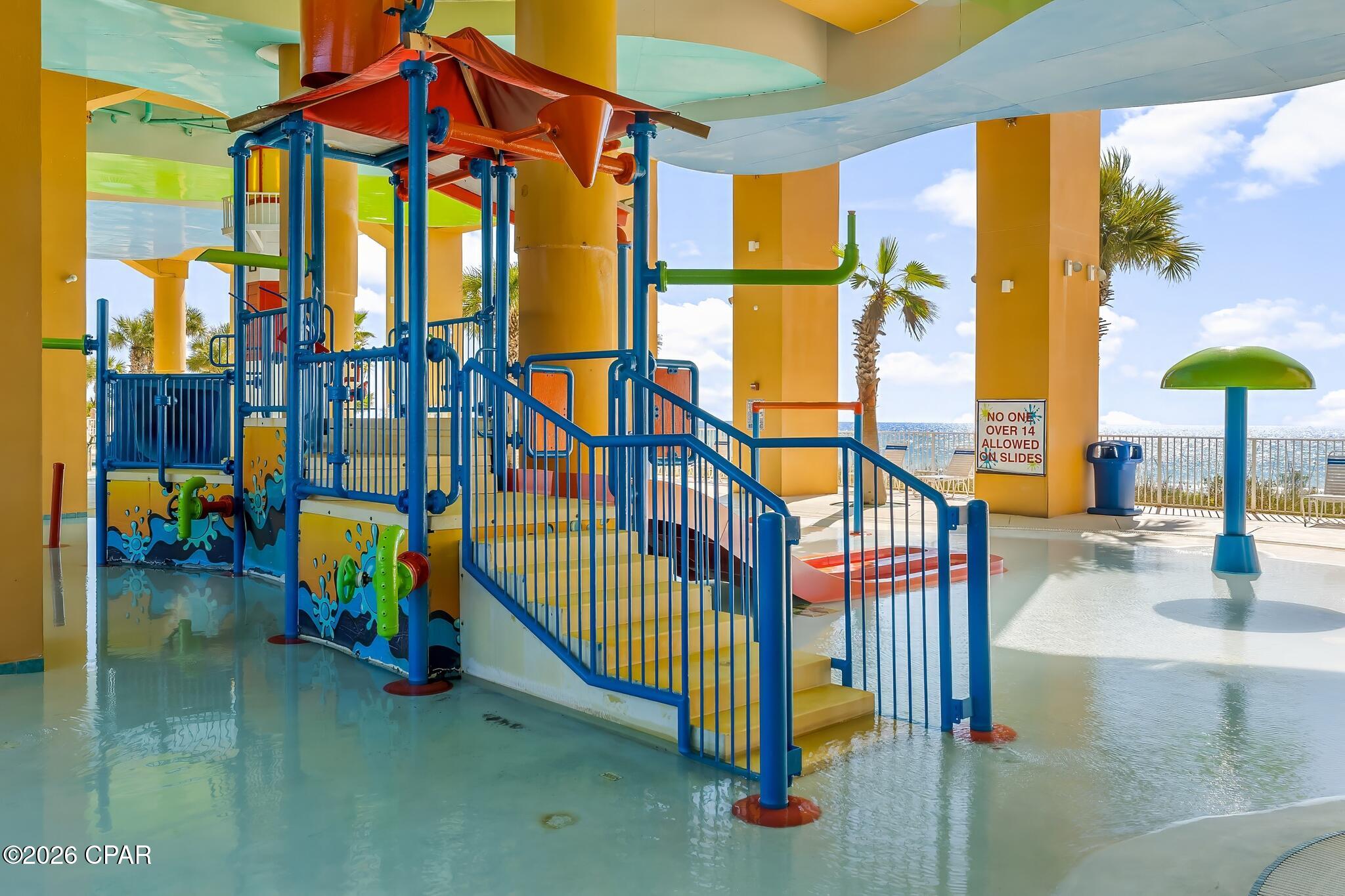 Splash Condo - Residential