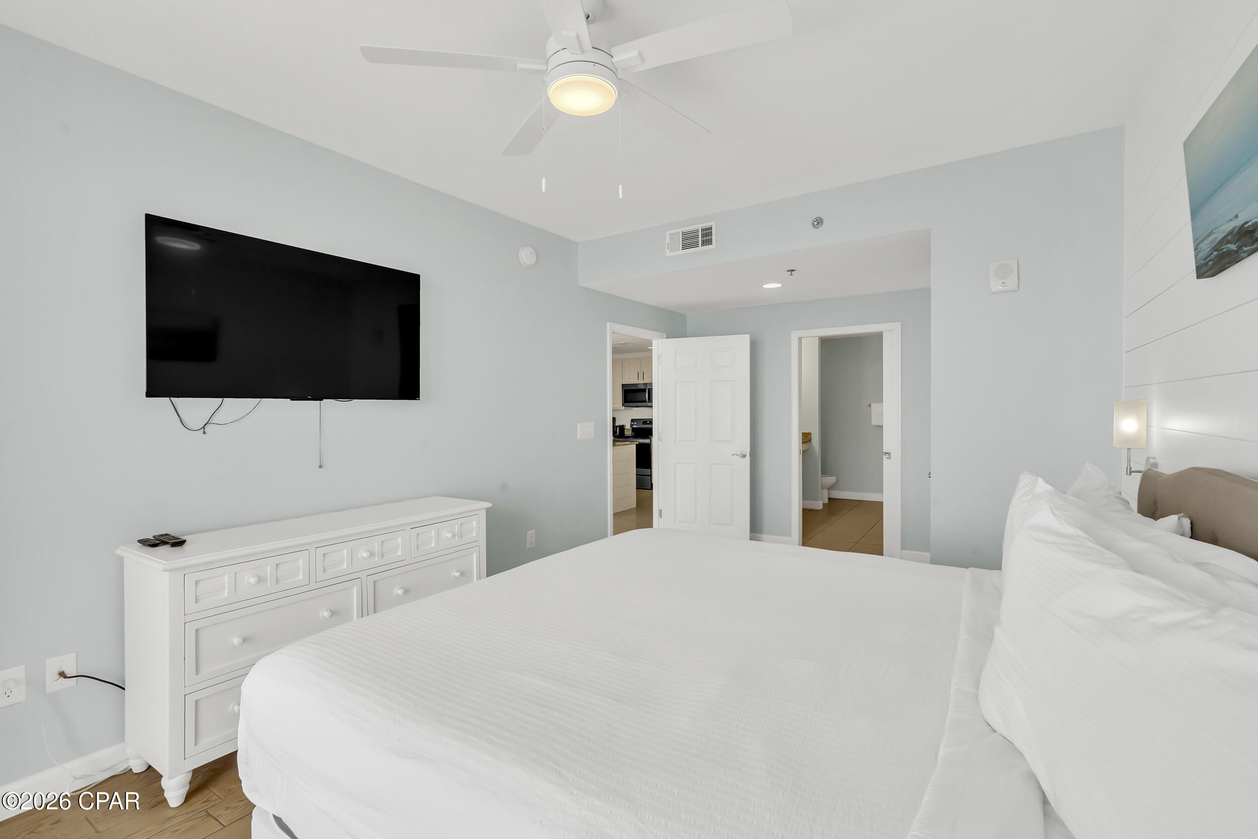 Splash Condo - Residential